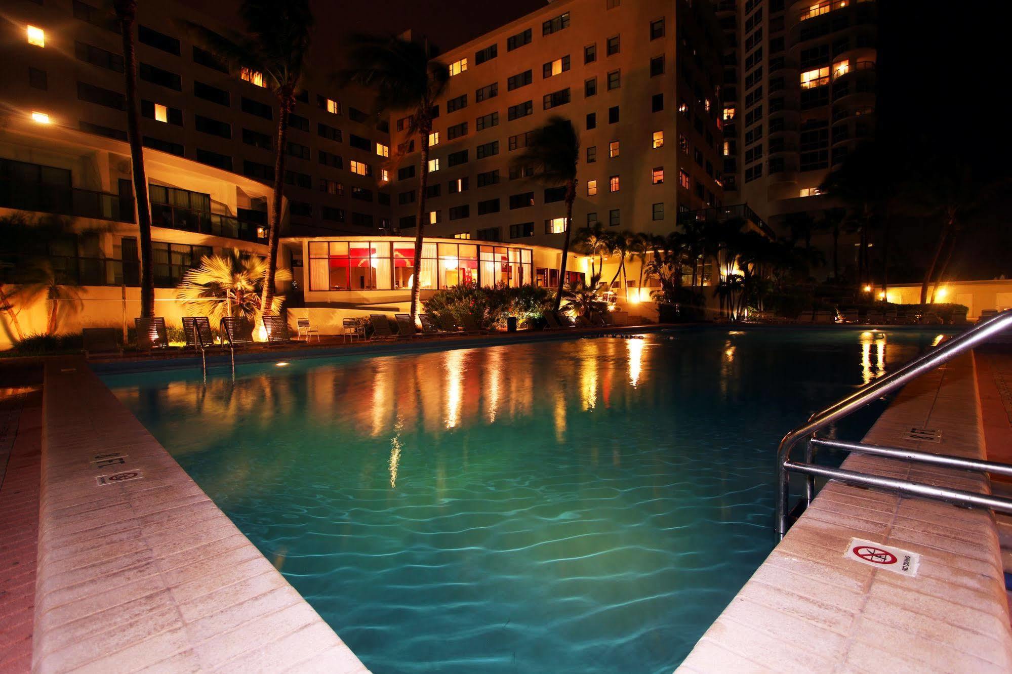 Casablanca On The Ocean East Tower Miami Beach