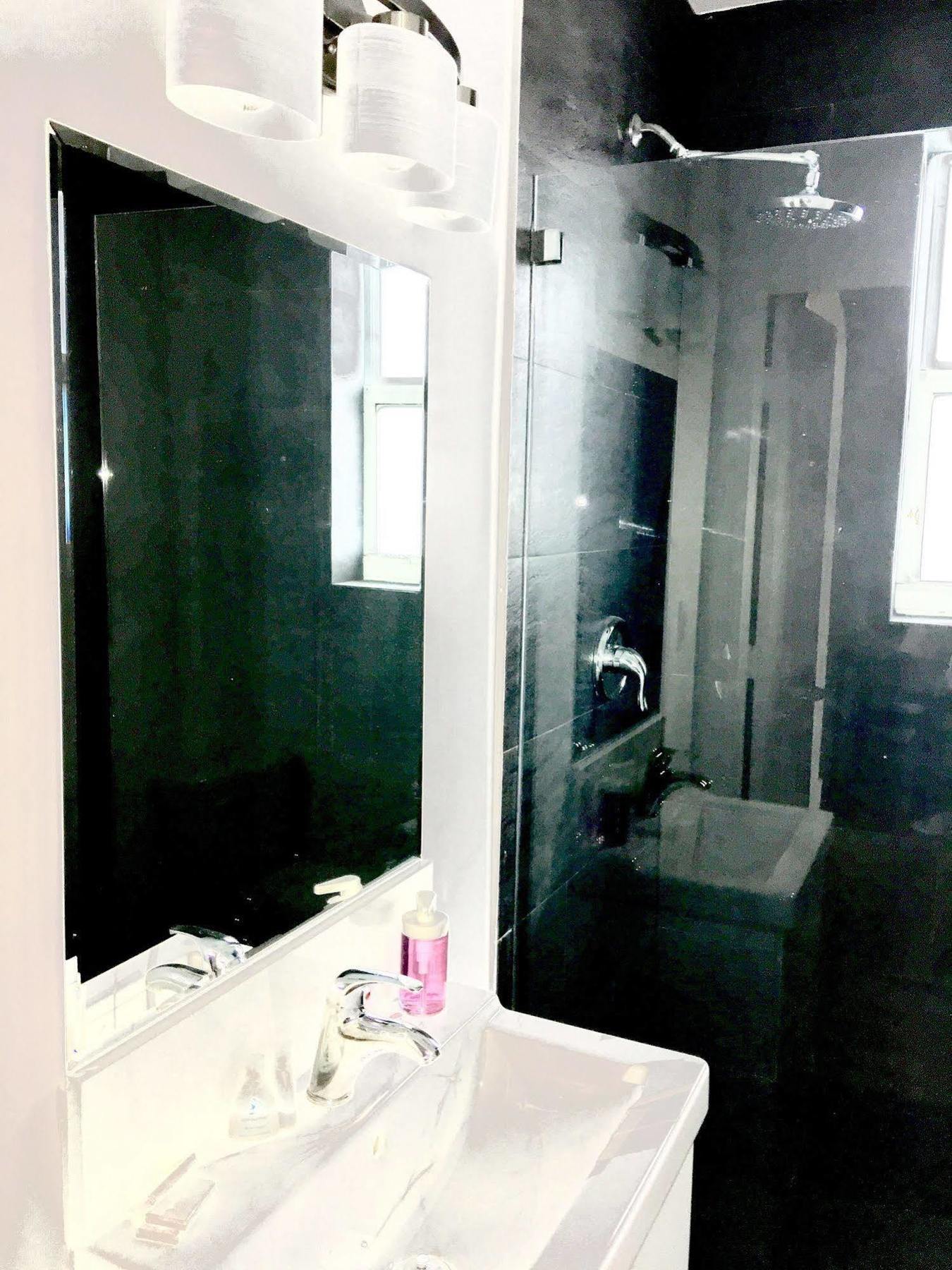 Lincoln Road Apartment