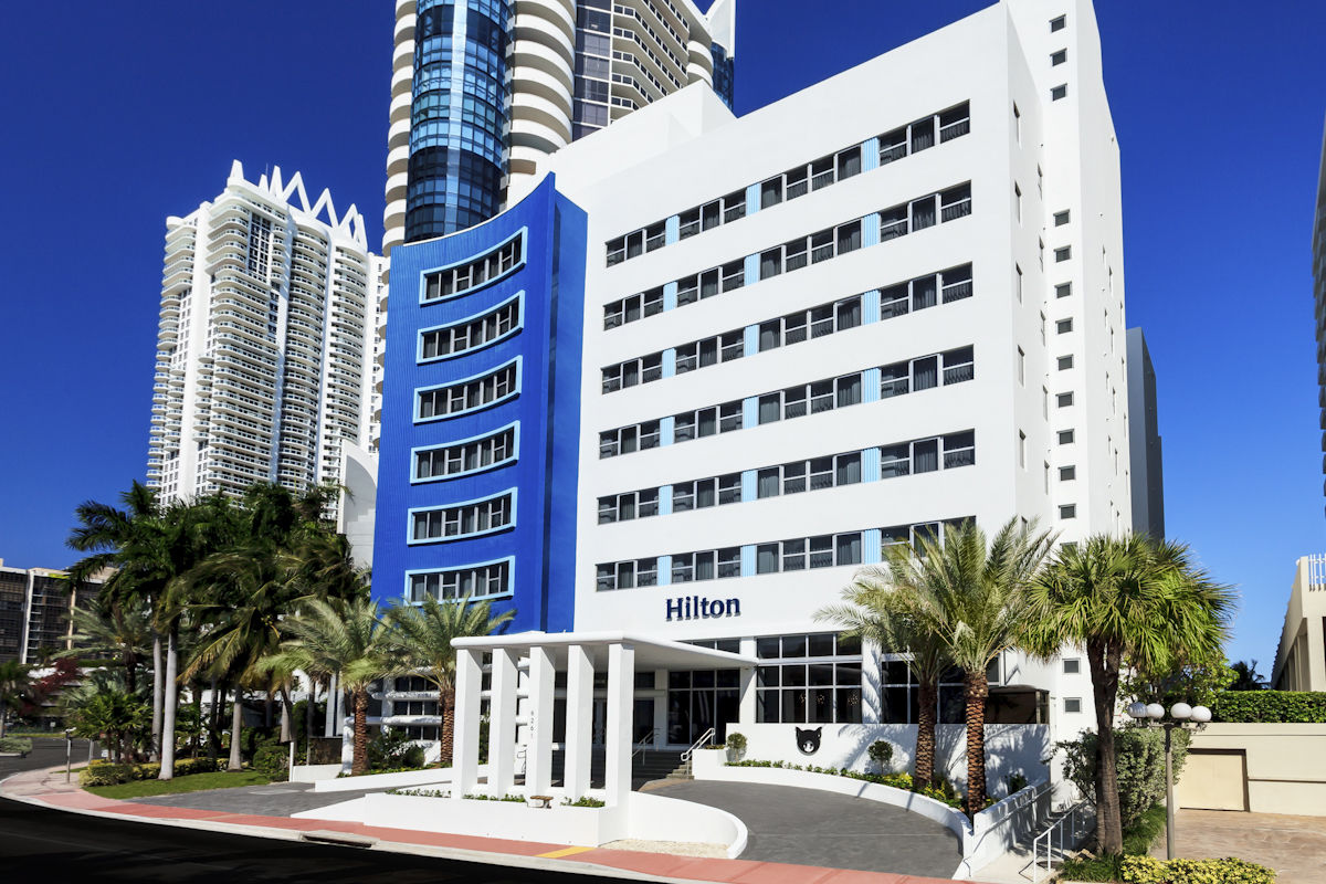 Hilton Miami Resort 4*