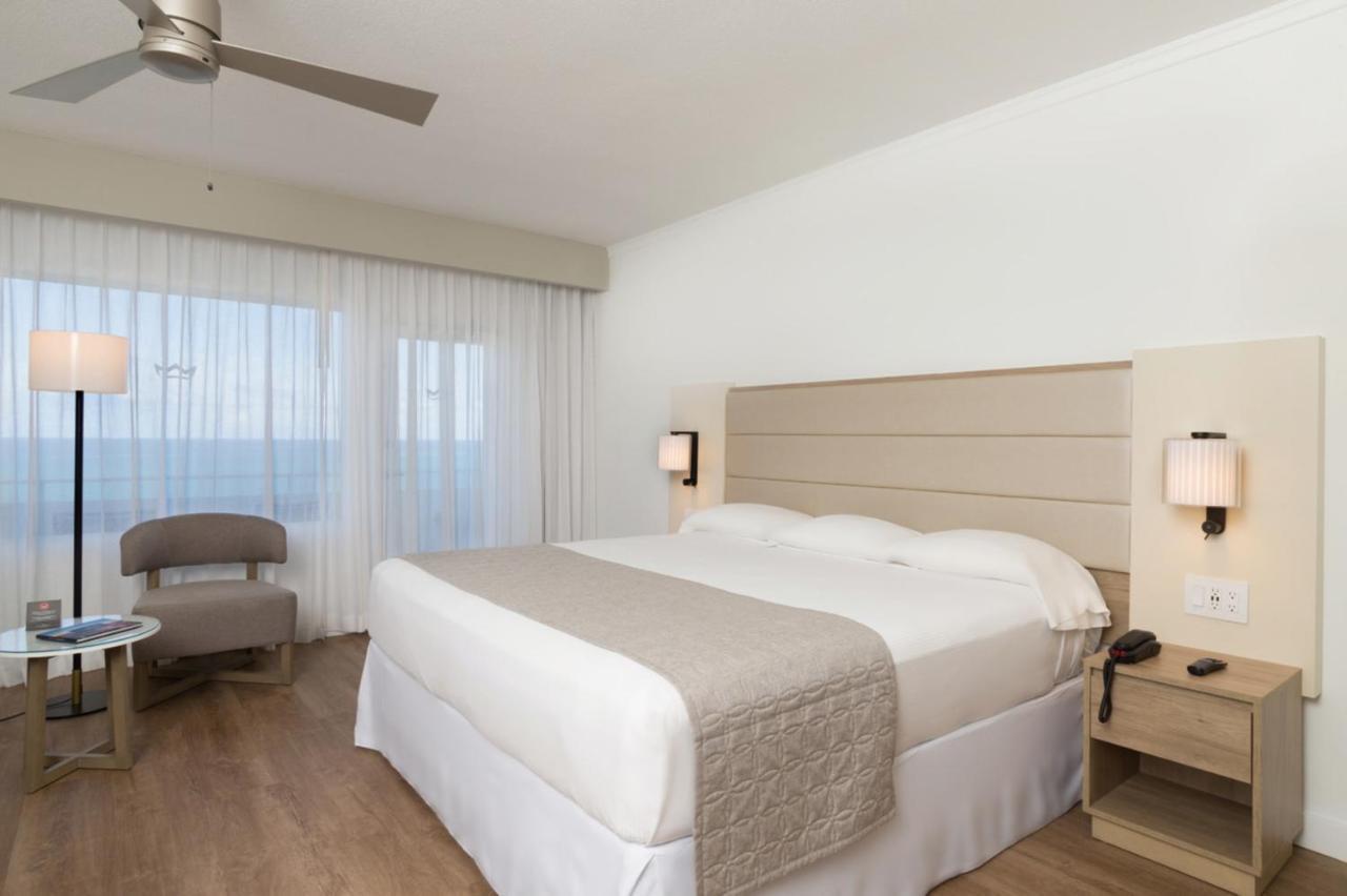 Hotel Riu Plaza Miami Miami Beach