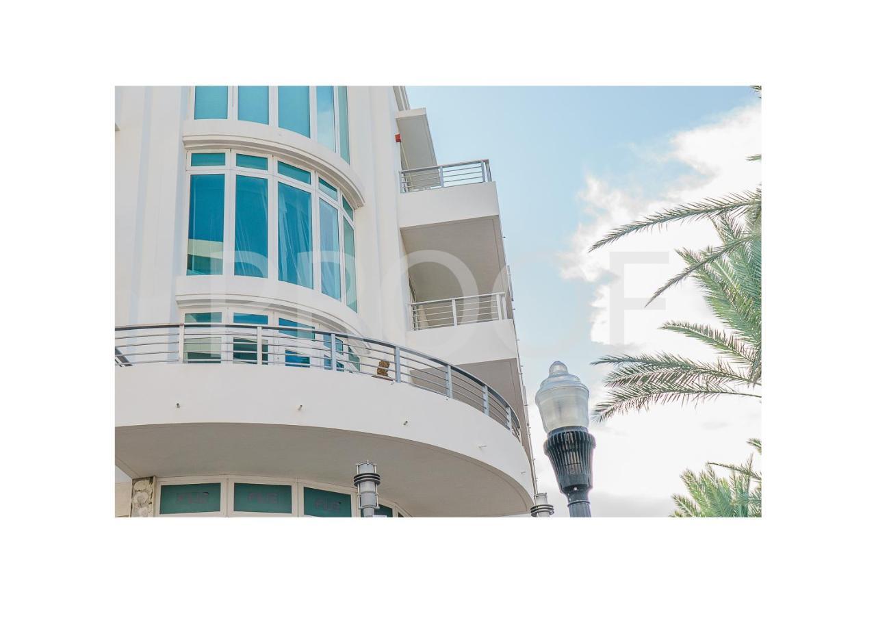 Ocean Five Apartment