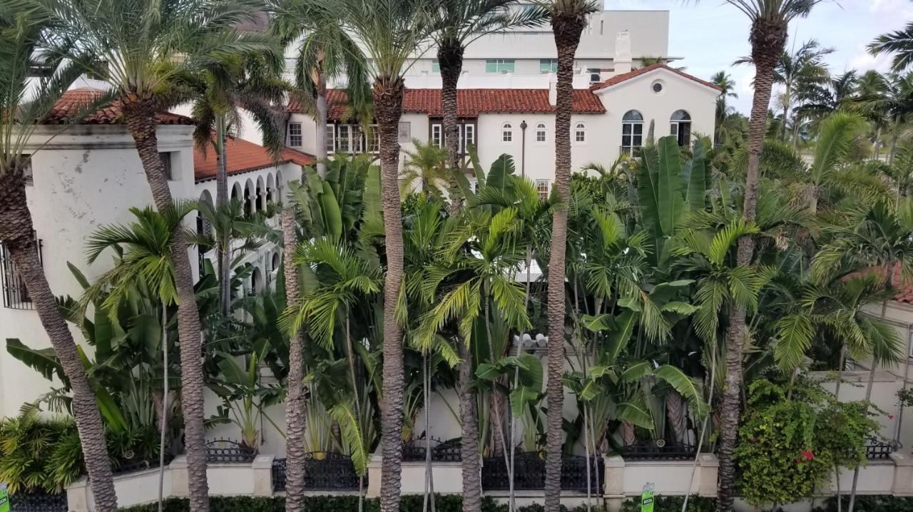 Versace Mansion View