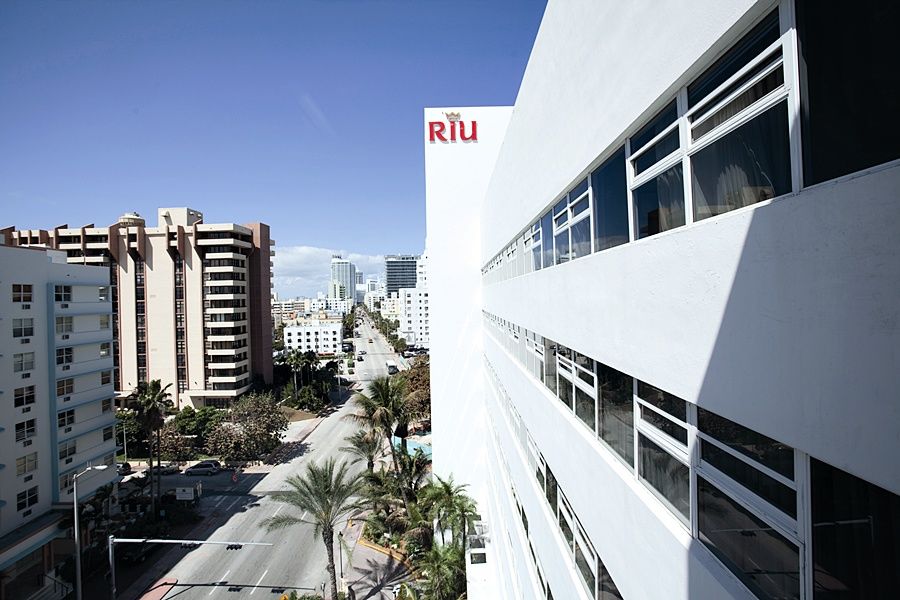 Hotel Riu Plaza Miami 4*