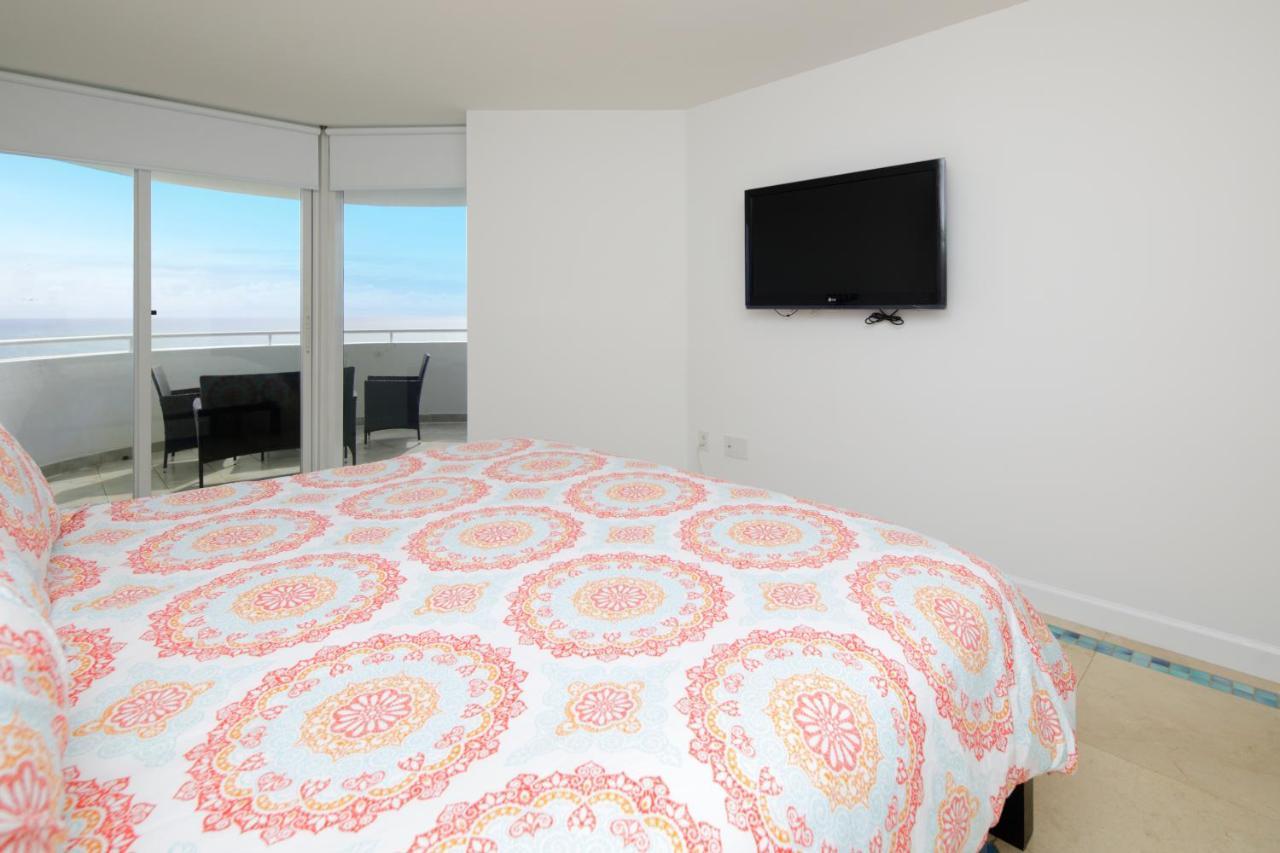 Amethyst * Miami Beach