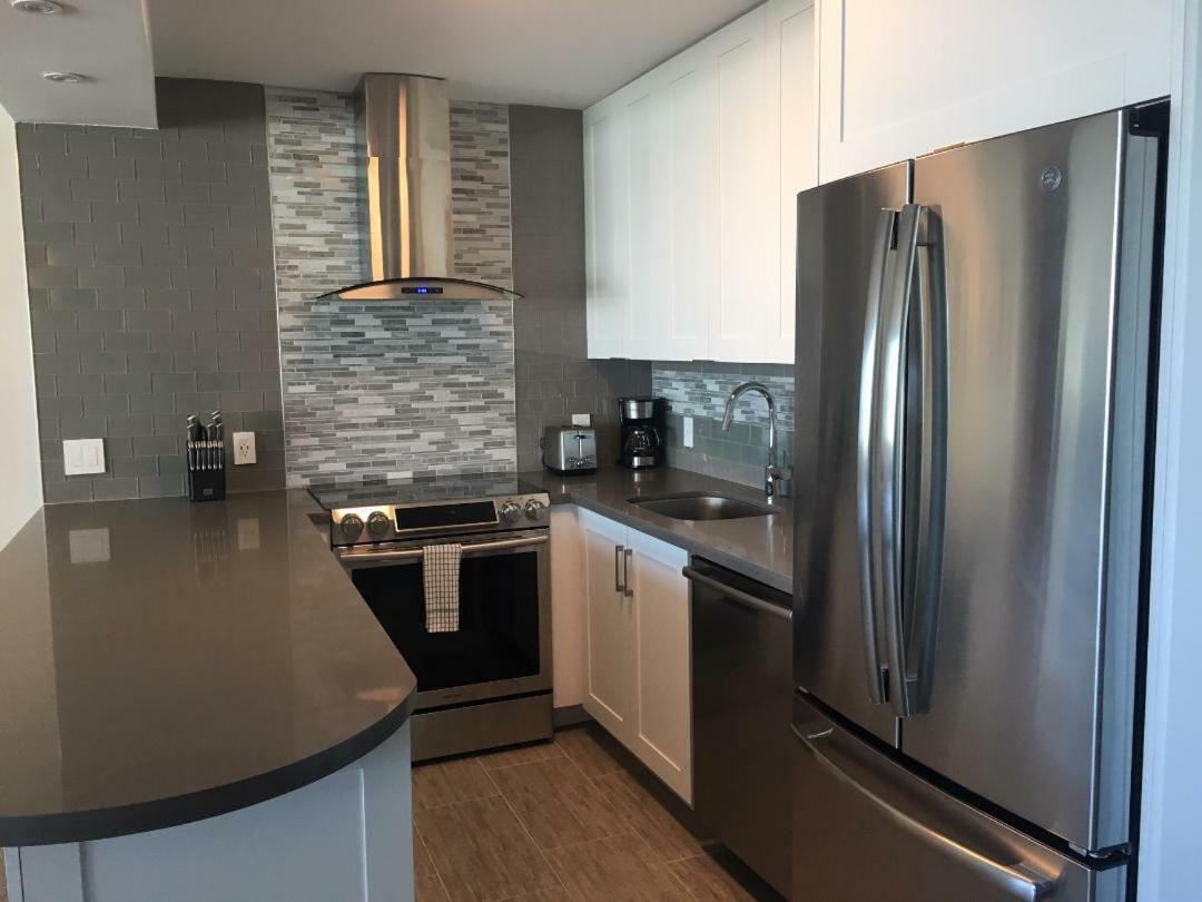 Apartment Beachfront Suites *