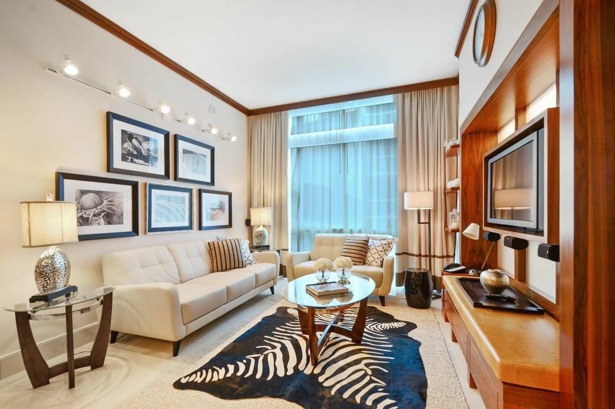 Apartment Oceanfront 2br In North By Sonder Miami Beach