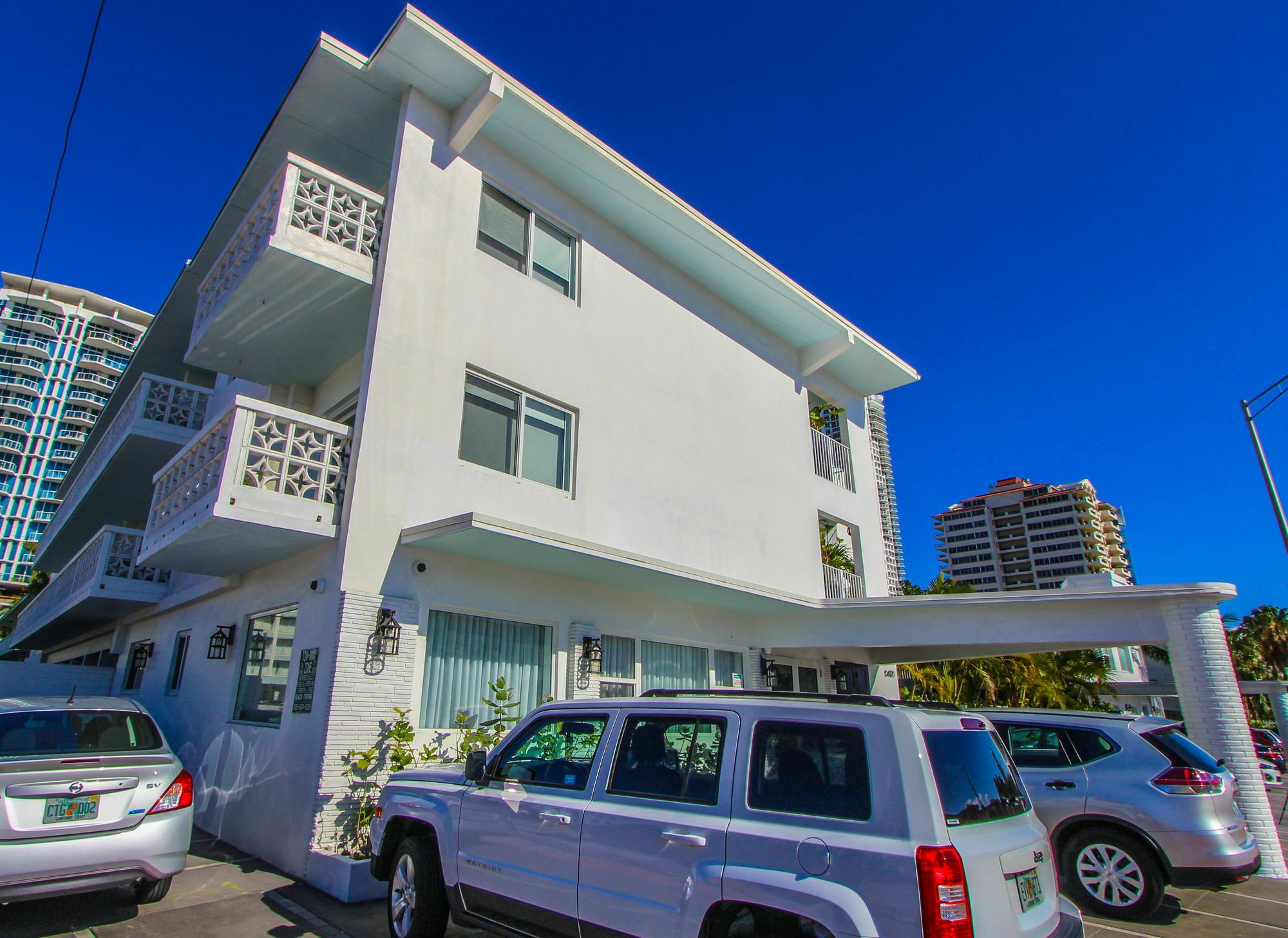 Park Royal Miami Hotel