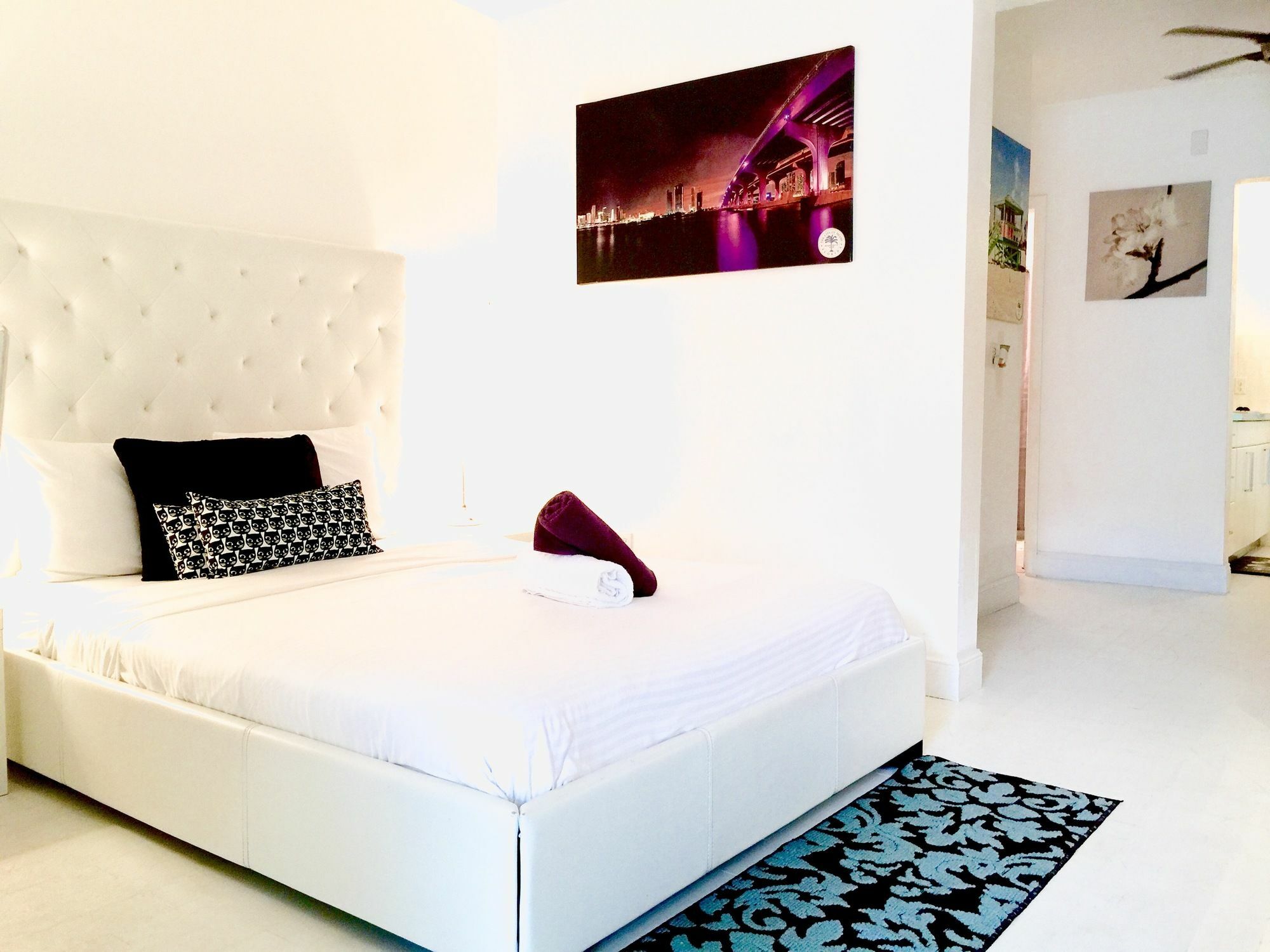 761 South Beach Apartment