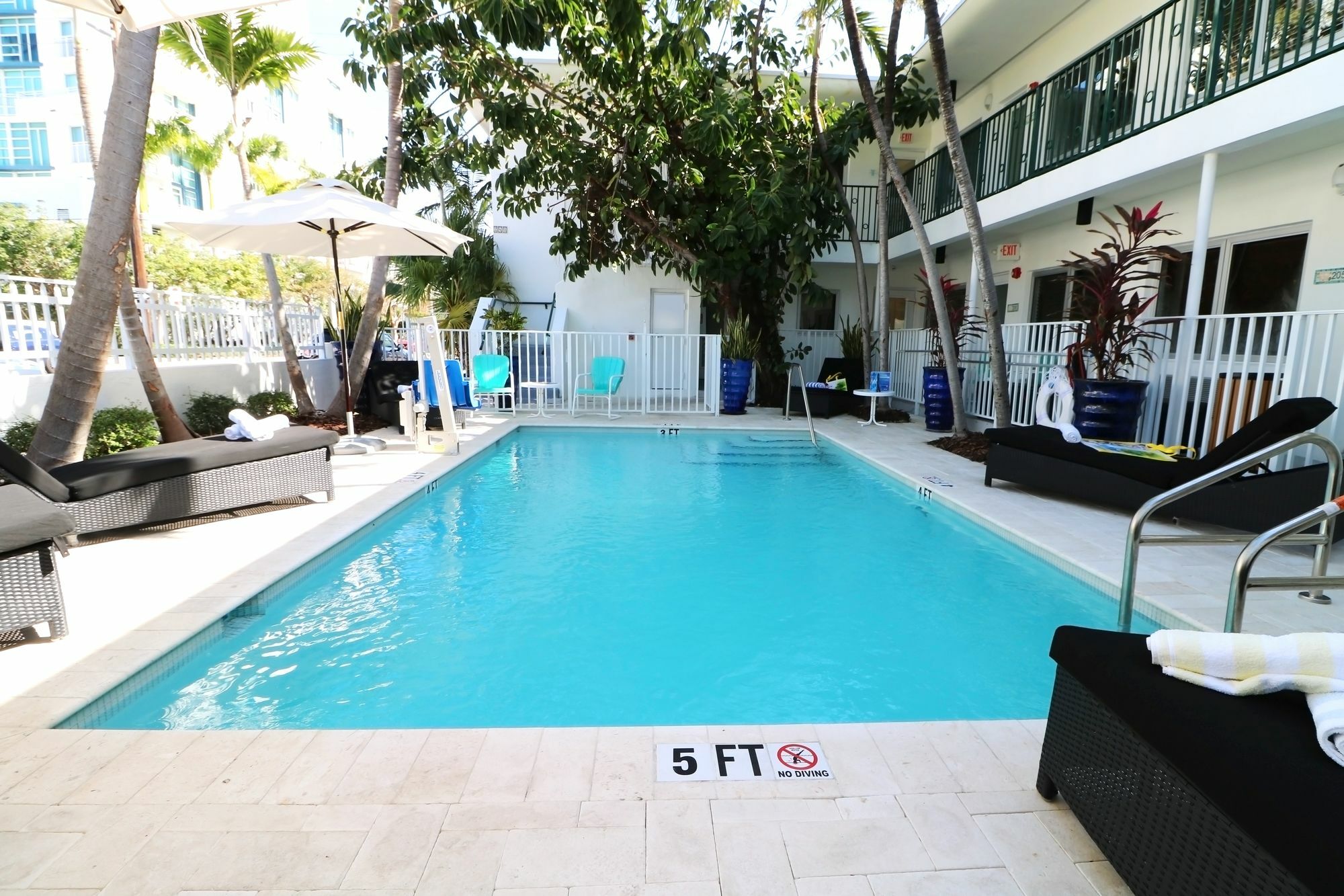 Seaside Hotel