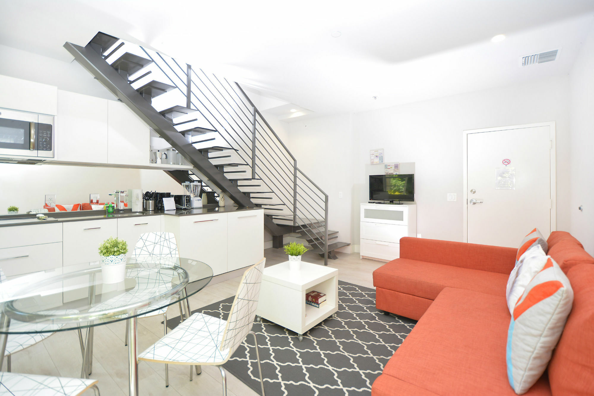 Apartment Art Deco Townhouse