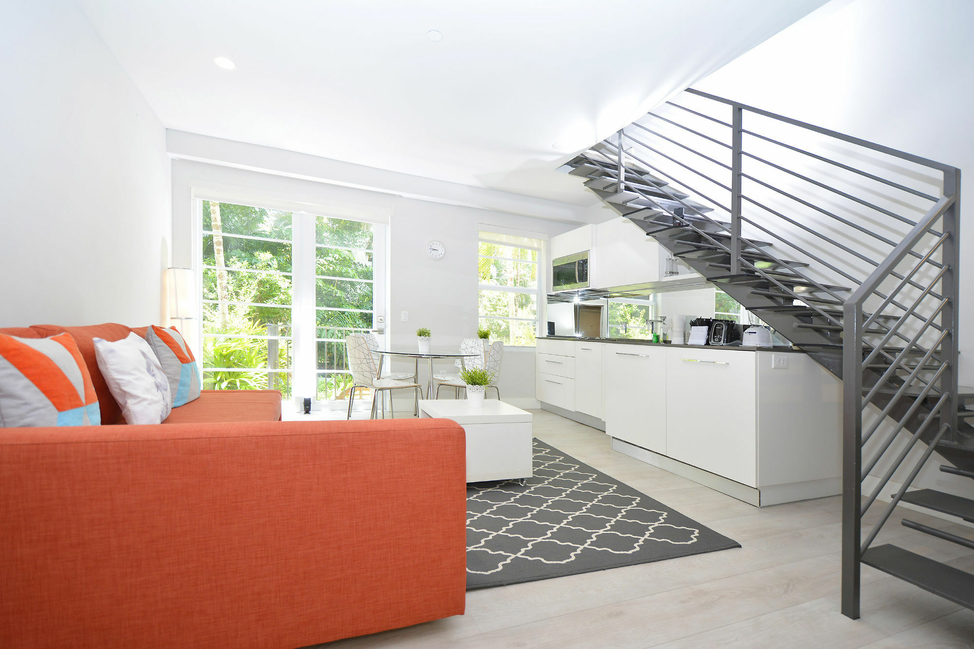 Apartment Art Deco Townhouse *