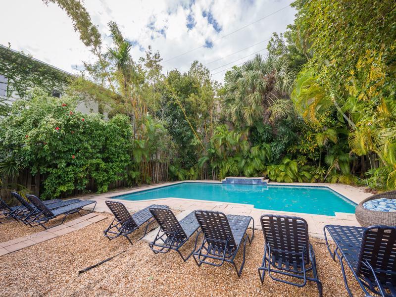L'etoile Part Of The Oasis Casita Collection