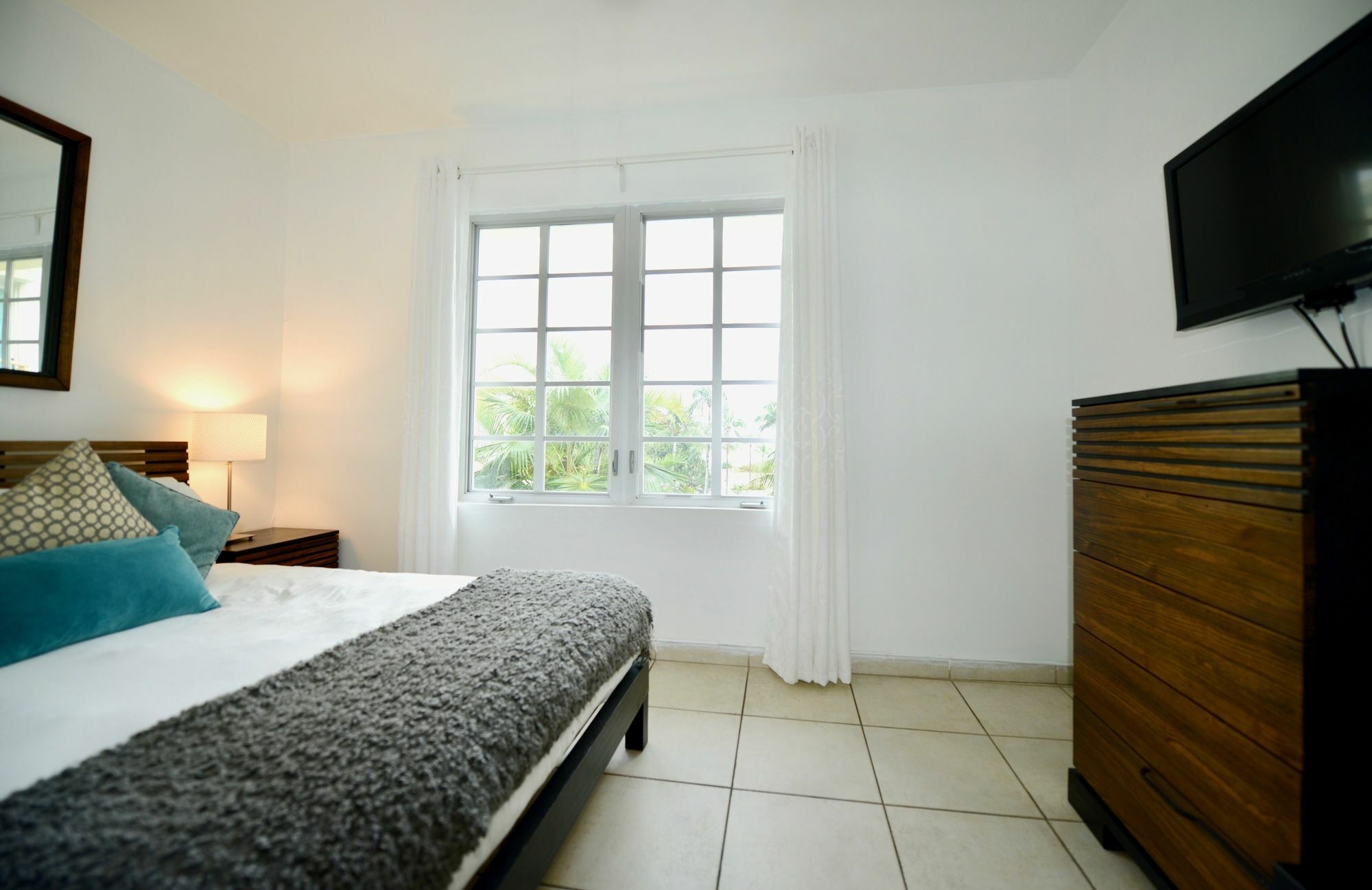 Apartment Barbizon South