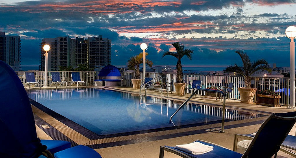 Courtyard Miami South