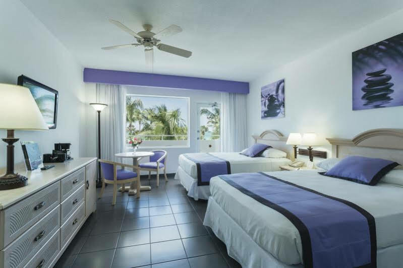 Hotel Riu Plaza Miami