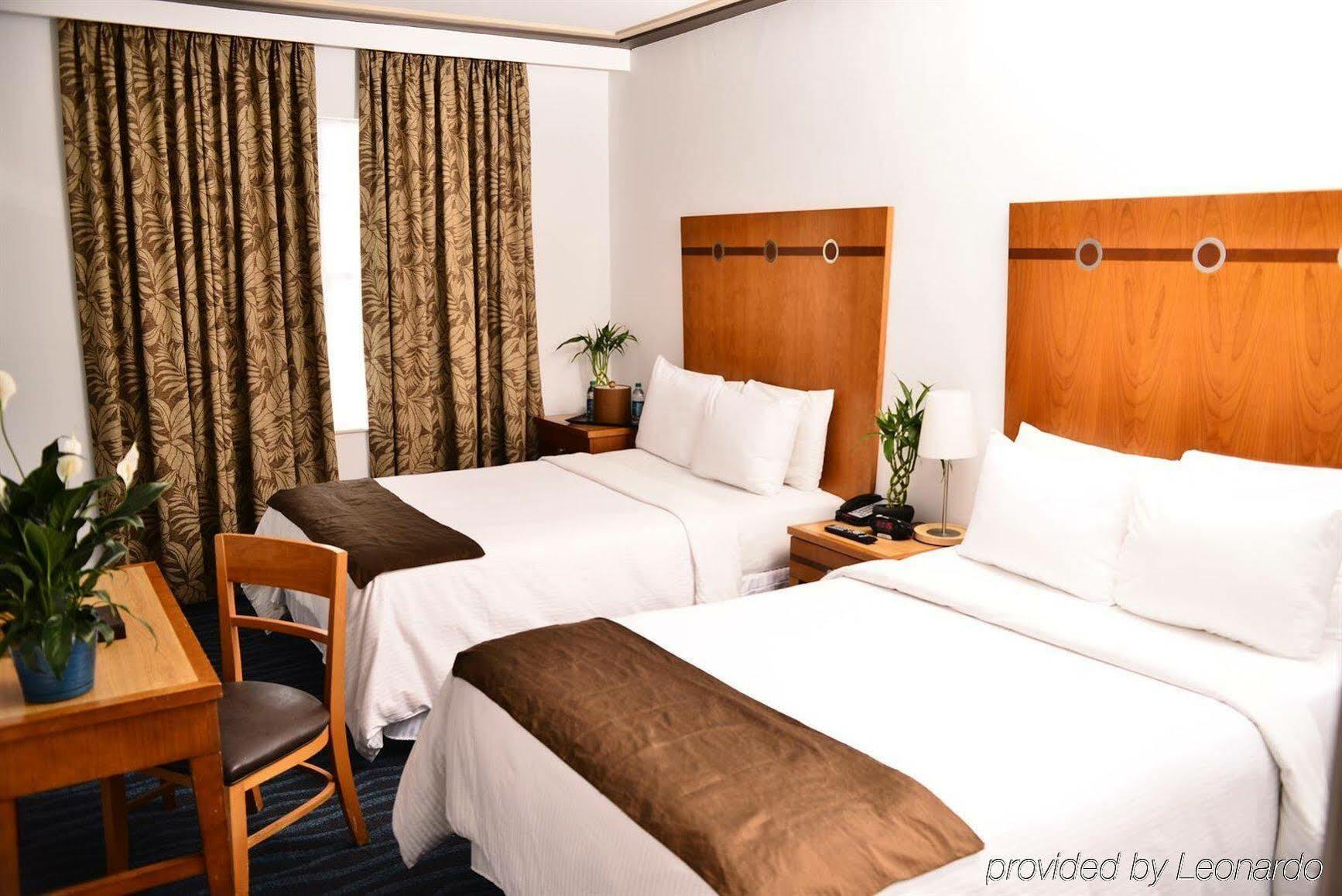 Majestic South 3*