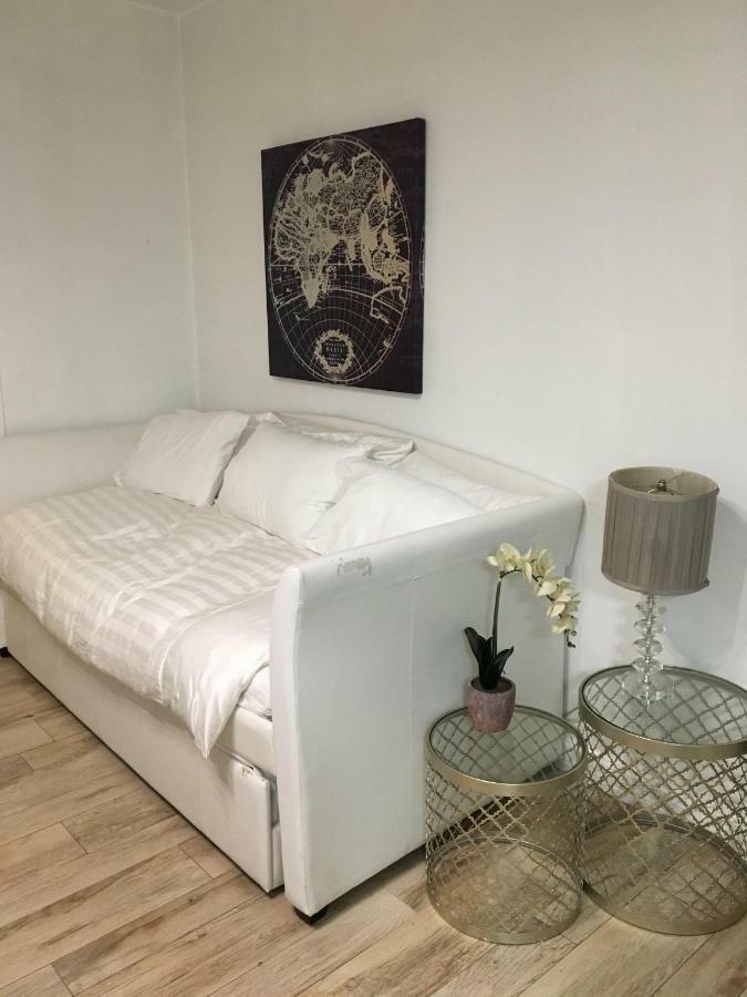 Aparthotel 2 Bedroom Ocean Drive Newly Renovated *