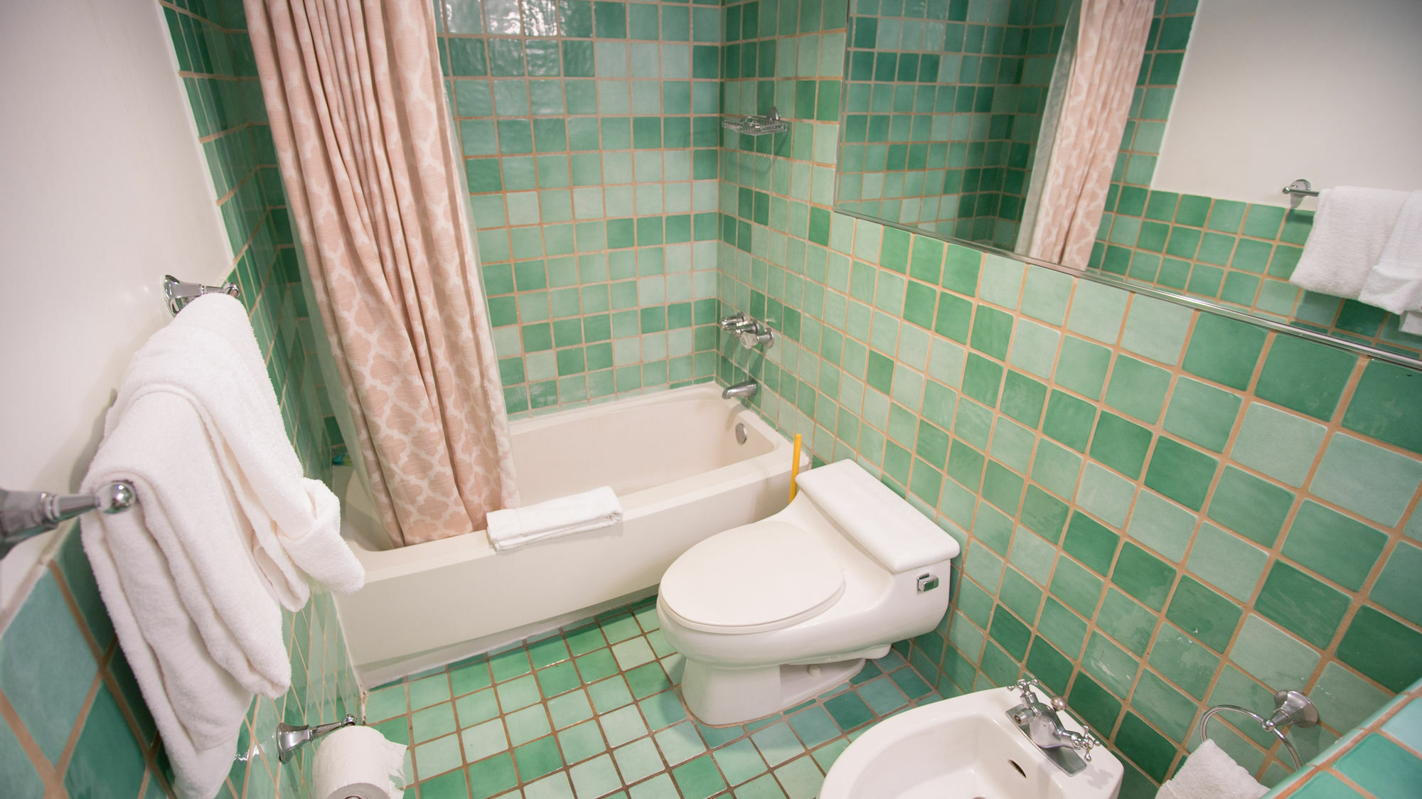 Hotel Beachfront By Yourent Vacations Miami Beach