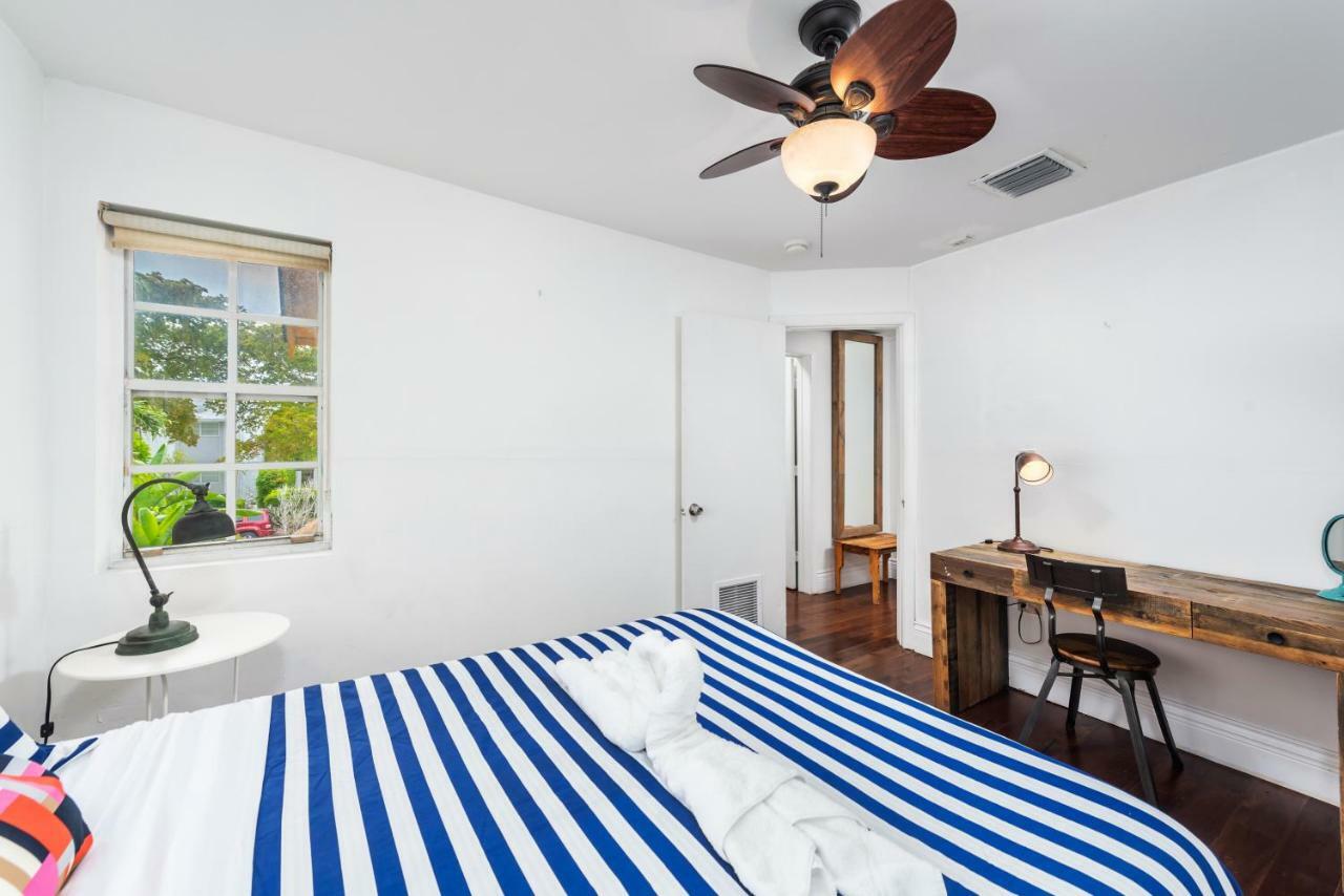 Apartment 927 Jefferson *