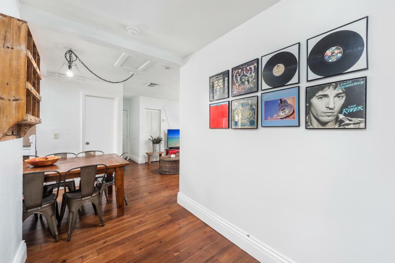 927 Jefferson * Miami Beach