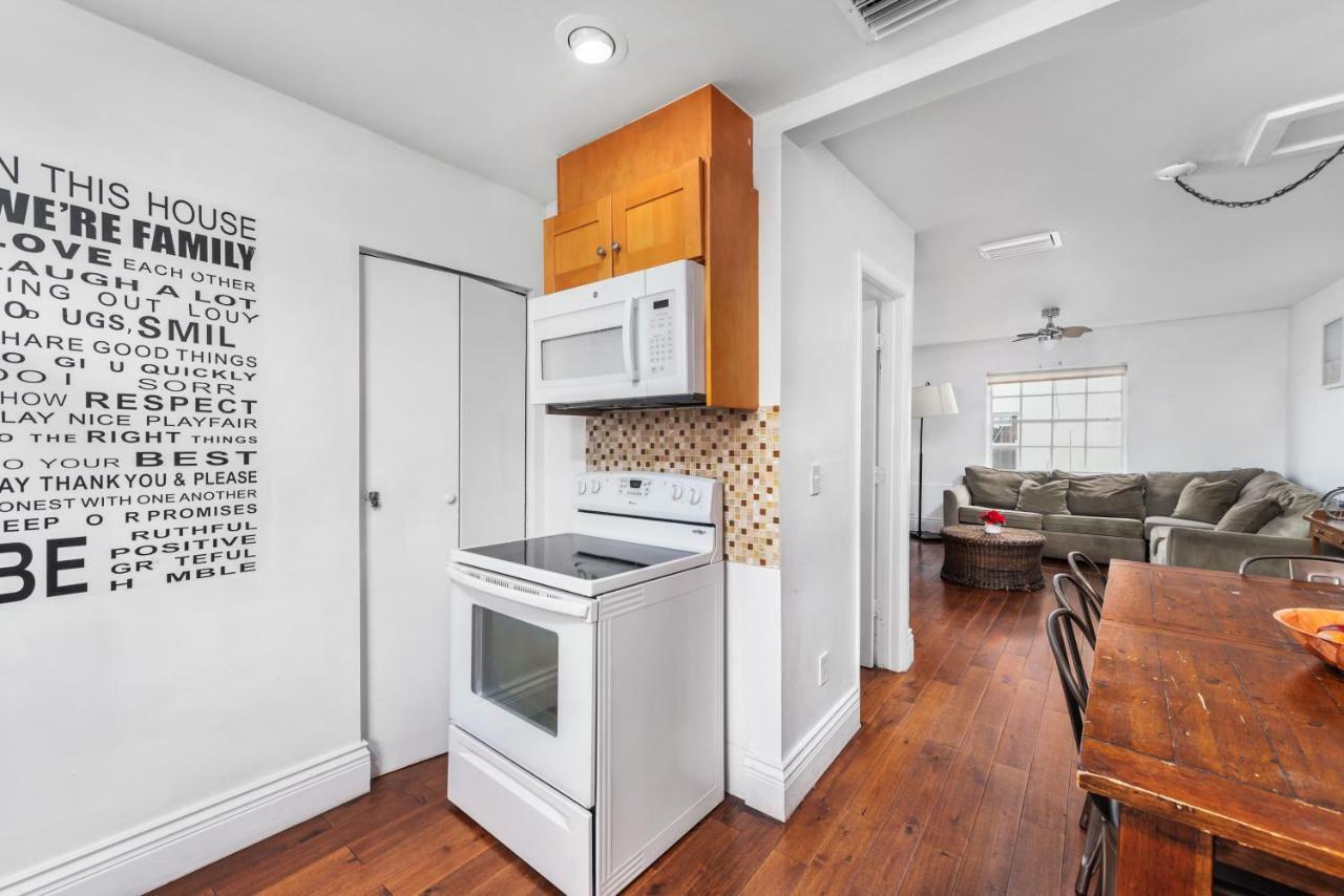 927 Jefferson * Miami Beach