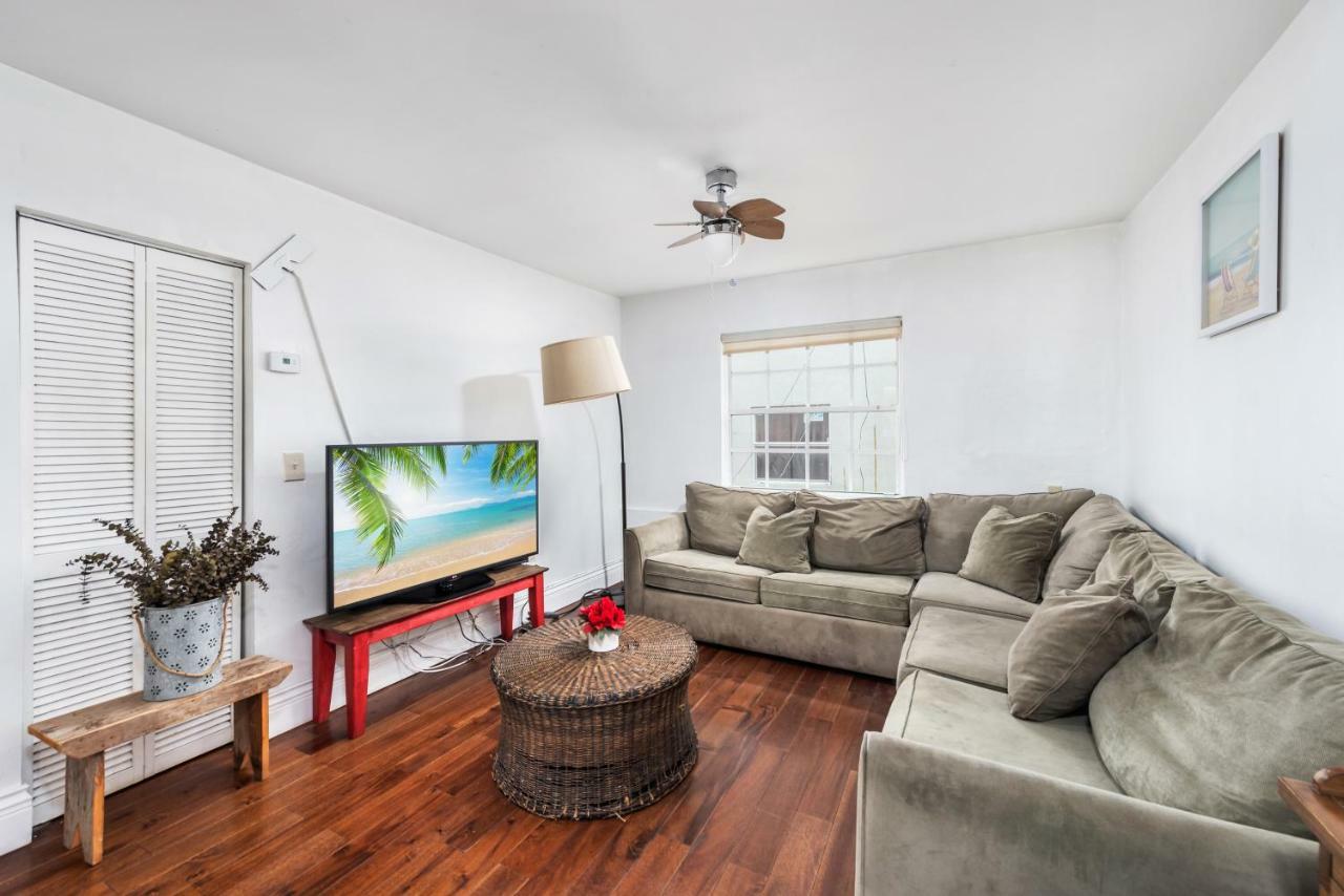 927 Jefferson