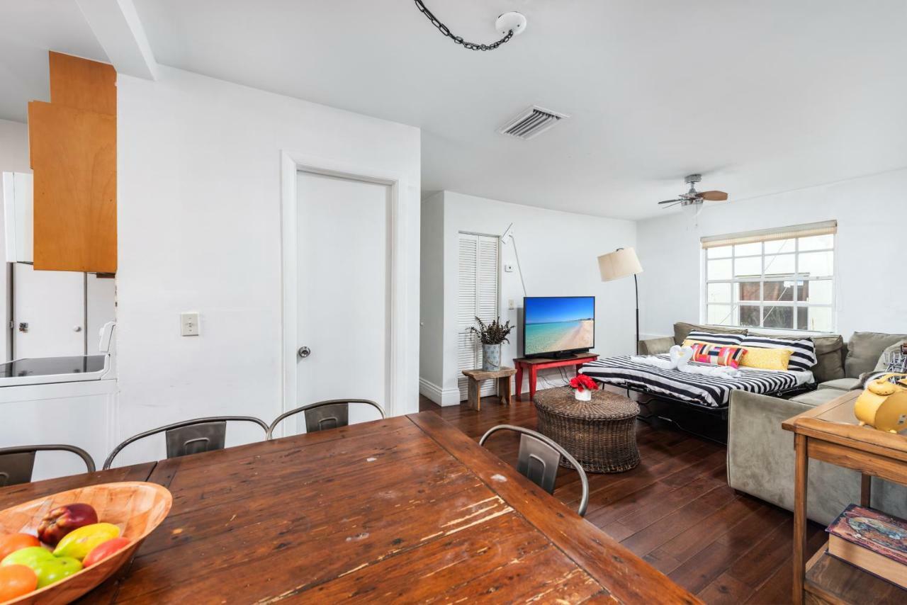 927 Jefferson * Miami Beach