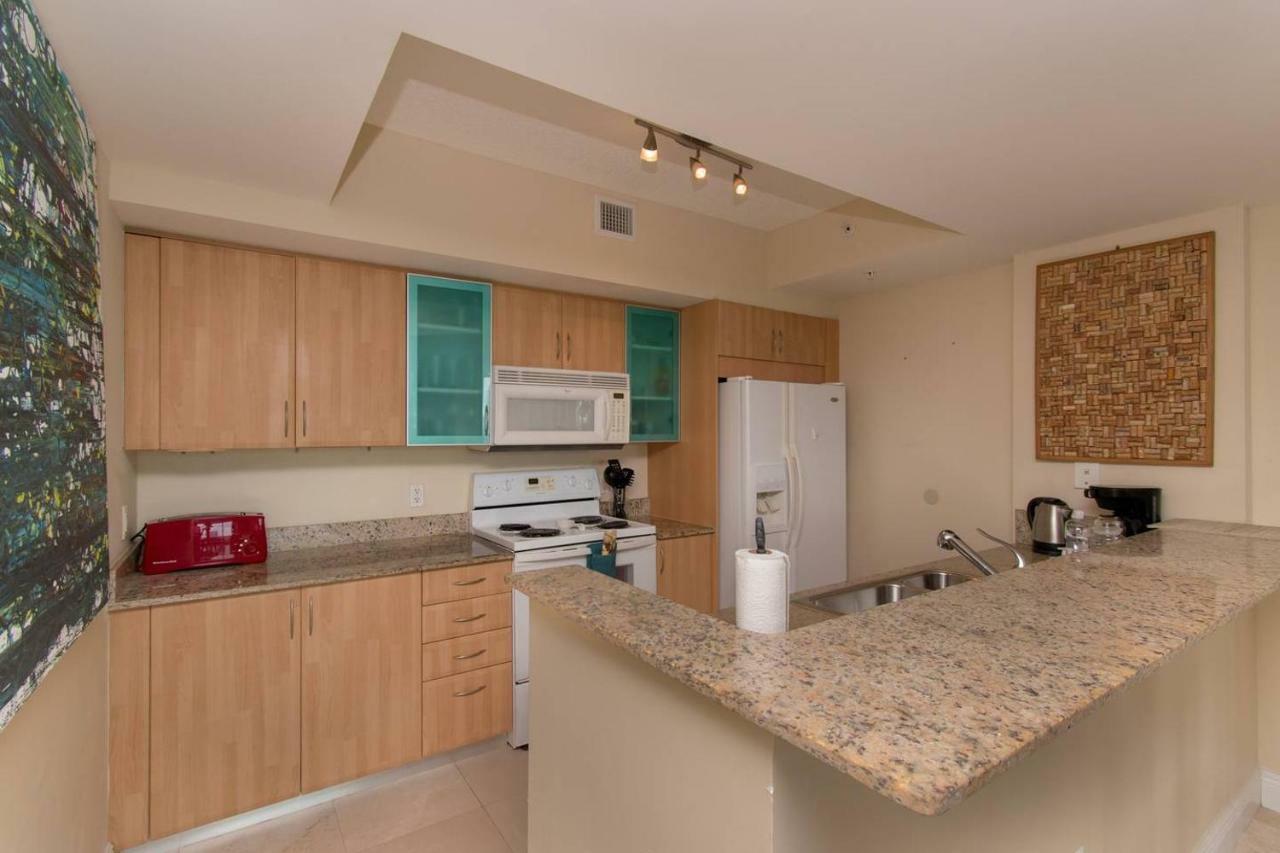 Stylish Modern 2bd/2bth Apt. Min To Miami Beach