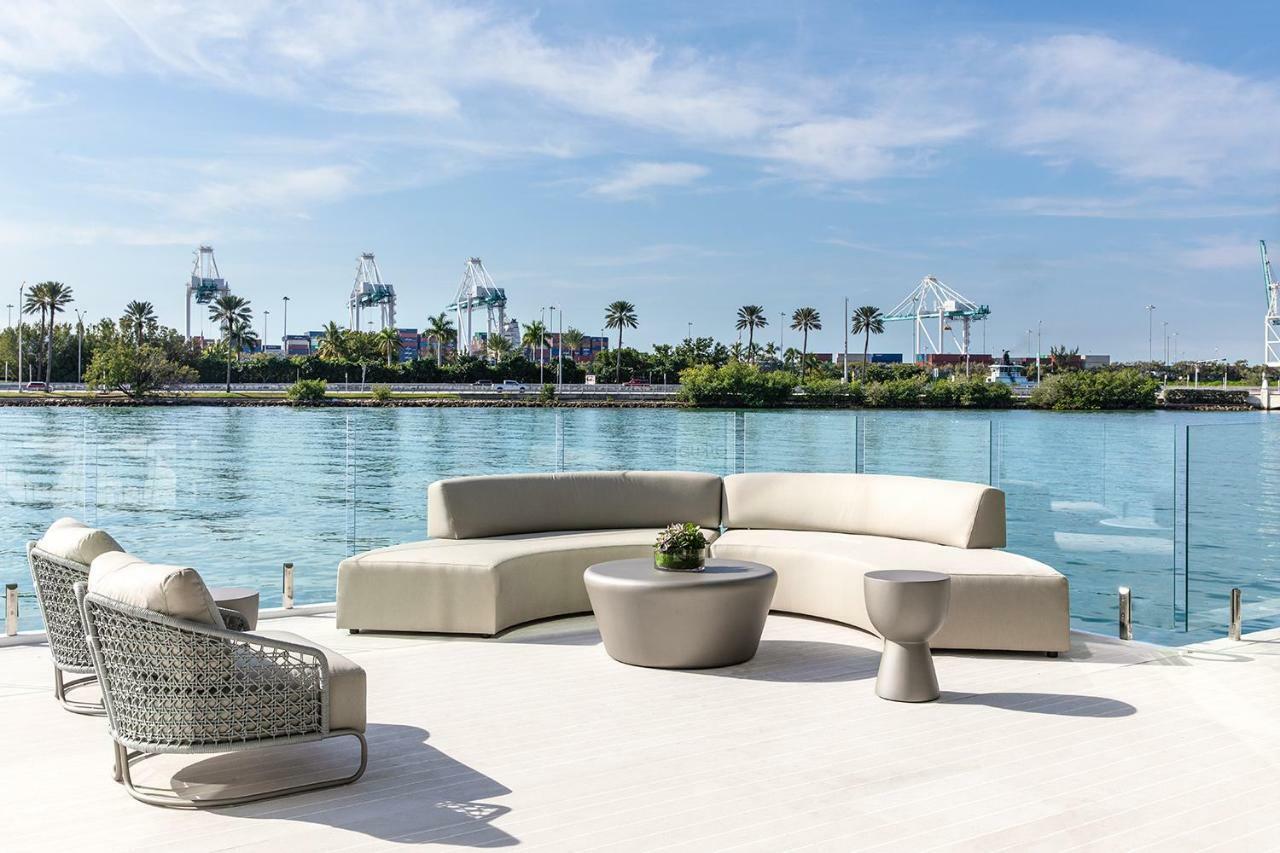 Arkup - At A Luxury Overwater In South Beach Miami Beach