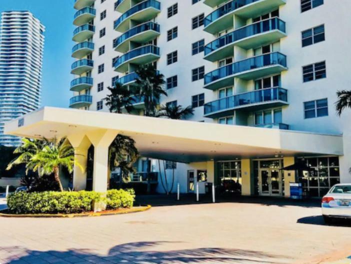 Sunny Isles 14th Floor Intracoastal View!! Apartment Miami Beach
