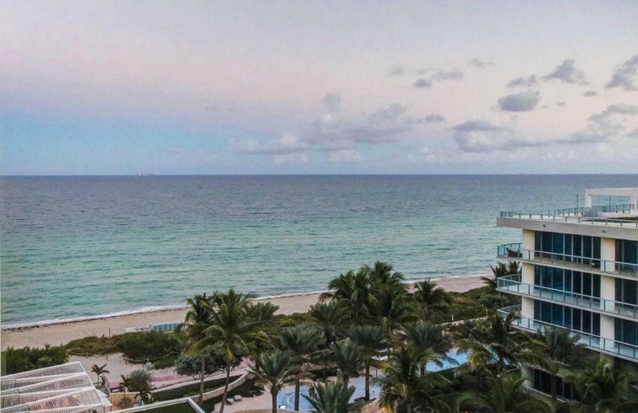 Oceanview At The Carillon Apartment *