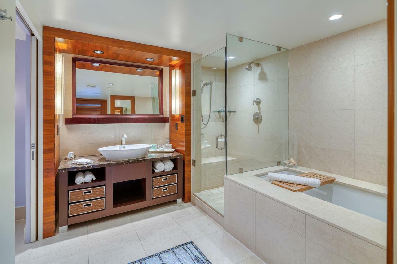 Carillon Privately Owned Apartment