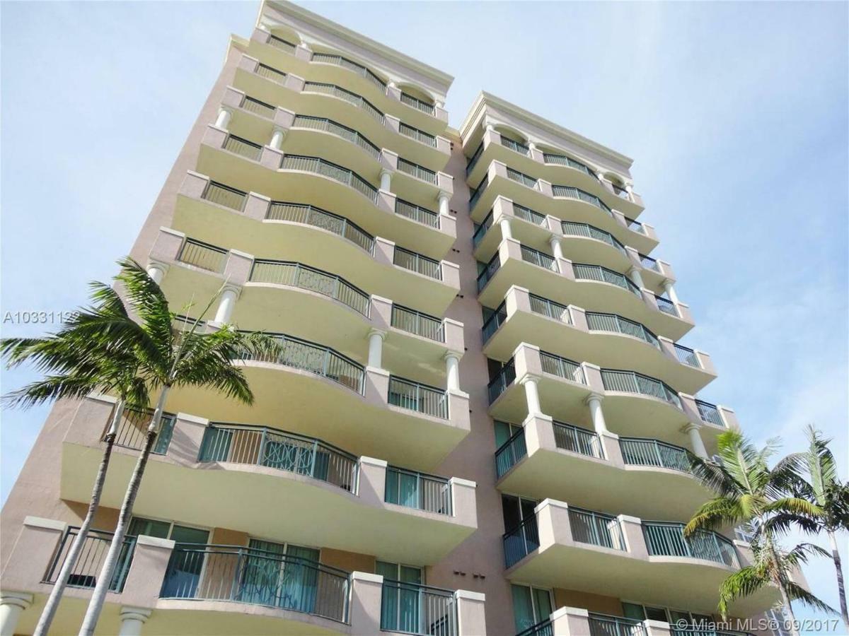 Stylish Modern 2bd/2bth Apt. Min To