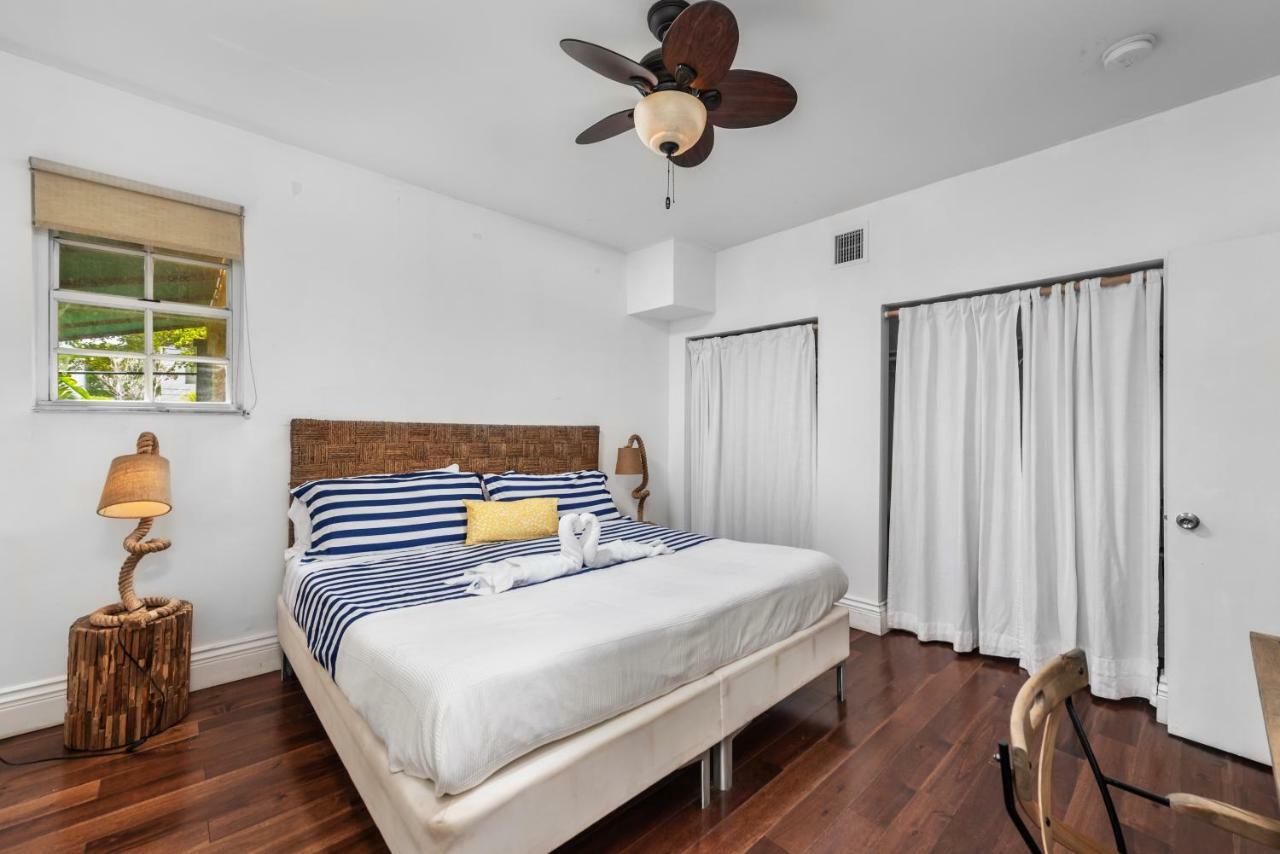 927 Jefferson Apartment *