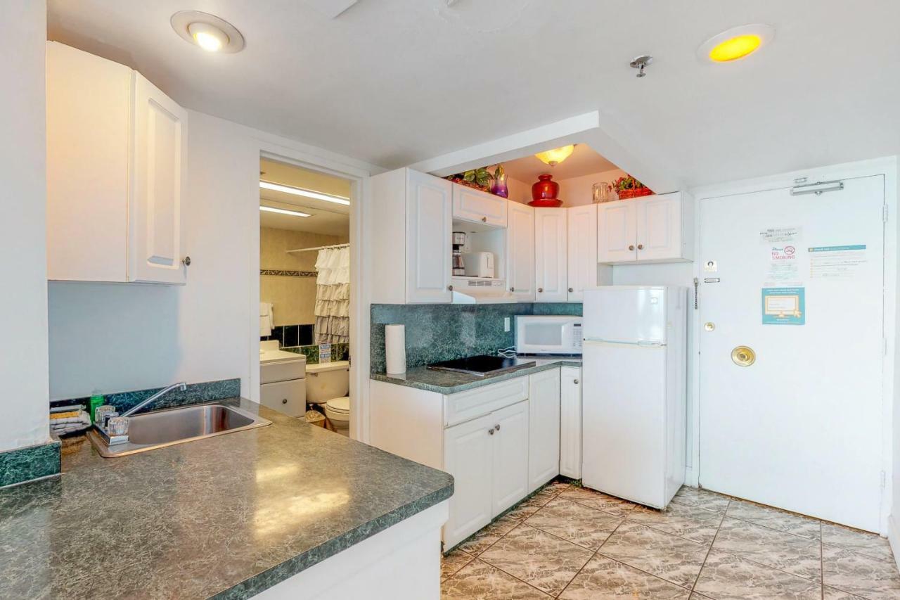 Castle Beach: Blue-passion Flower Holiday home *