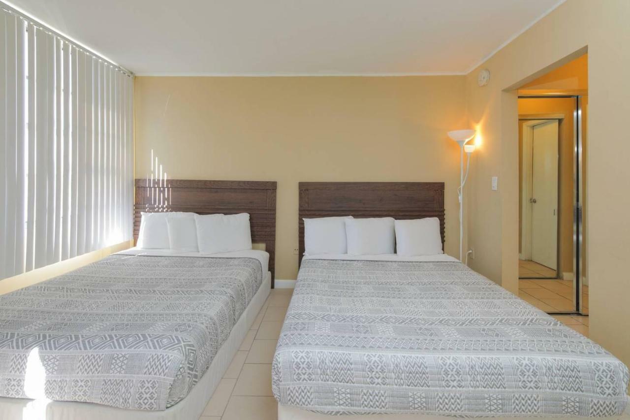 Gorgeous Studio1bath 1 Block To The Ocean