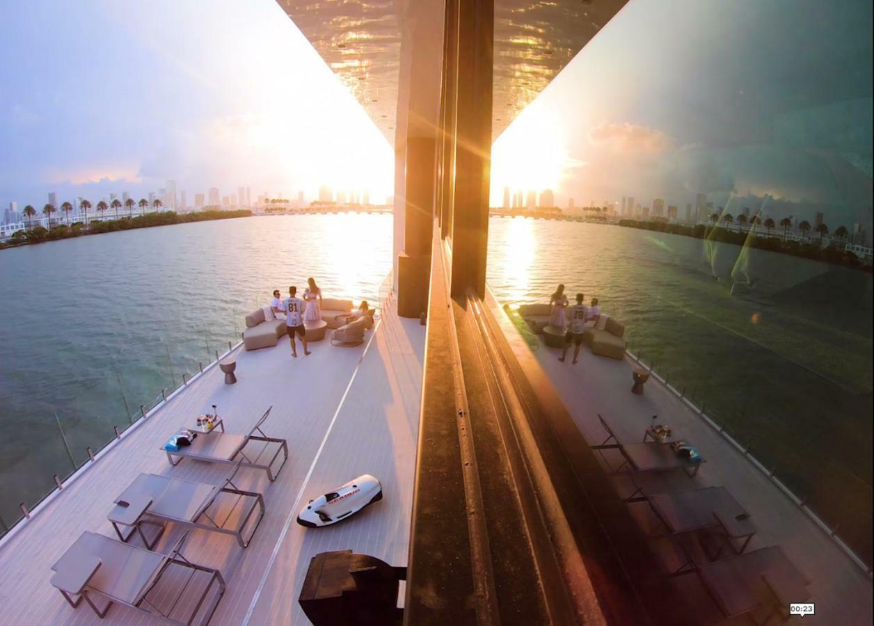 Villa Arkup - At A Luxury Overwater In South Beach *