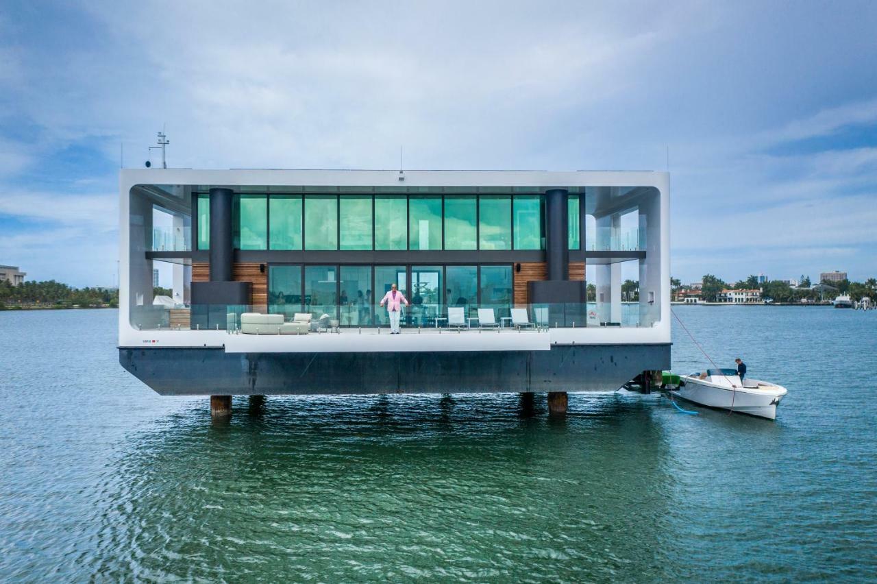 Villa Arkup - At A Luxury Overwater In South Beach *