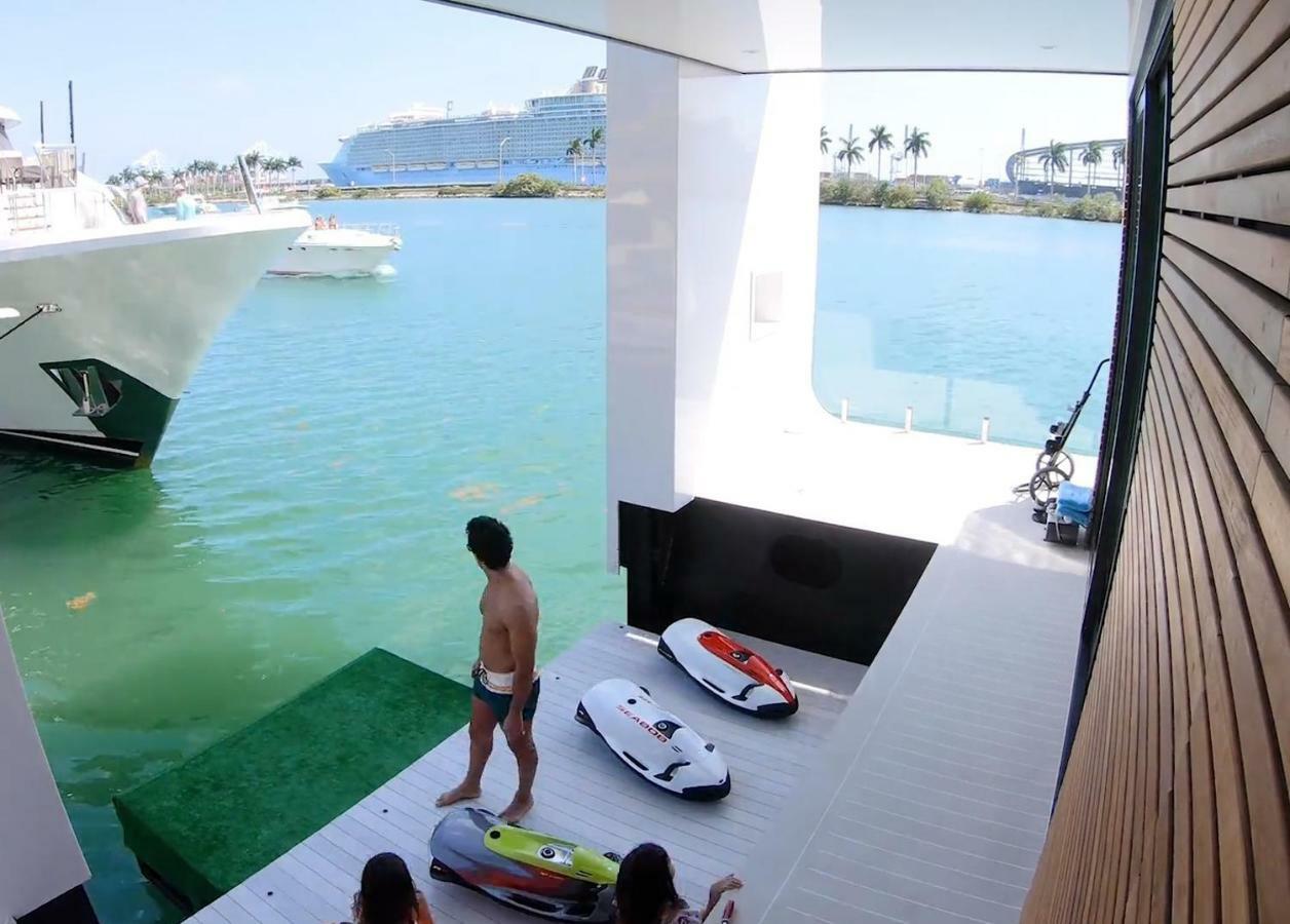 Villa Arkup - At A Luxury Overwater In South Beach Miami Beach