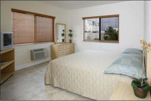 Starlite Miami Beach