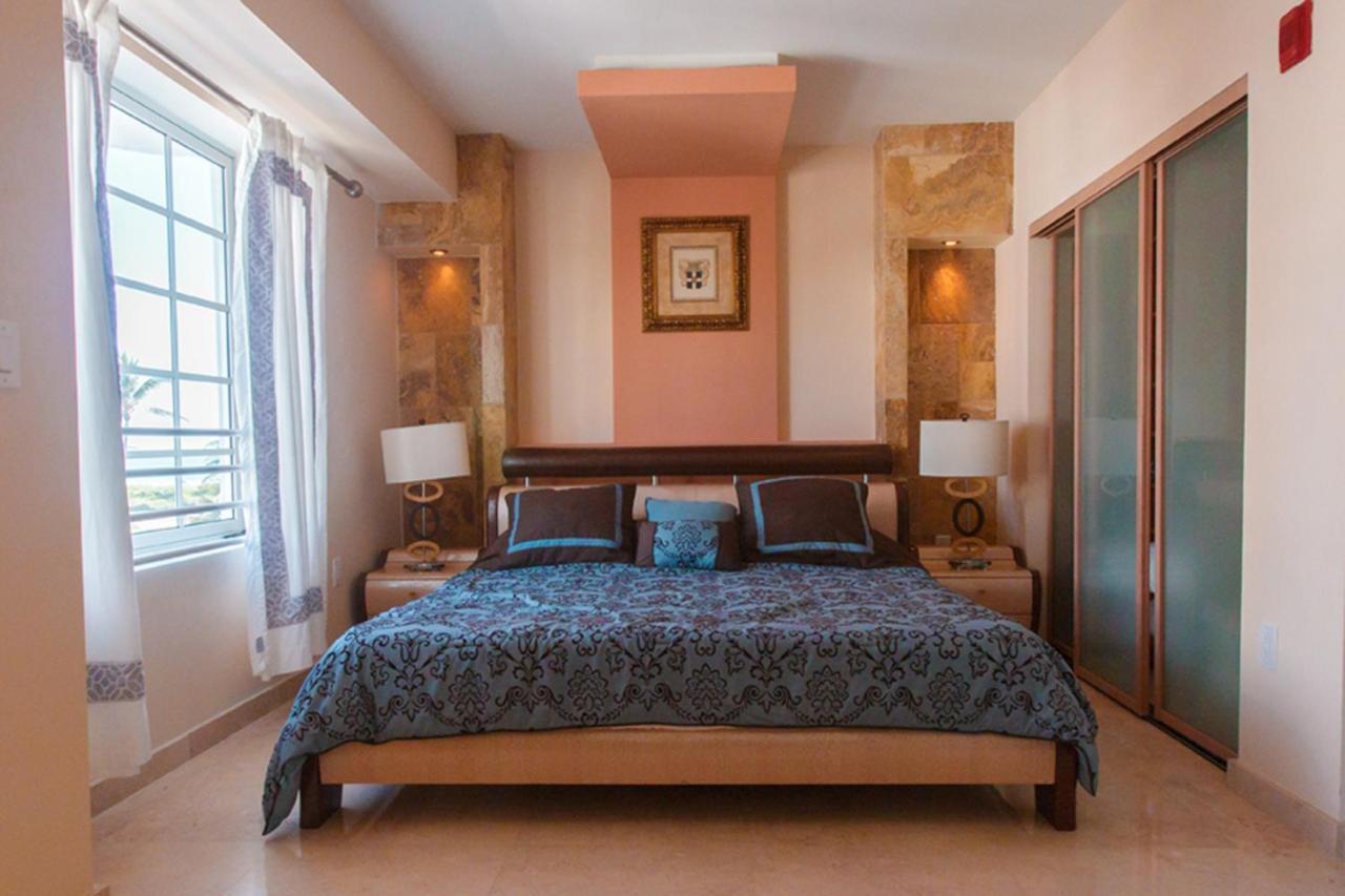 The Carlyle Apartment