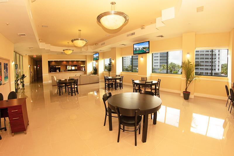 The Casablanca On The Ocean West Tower 3* Miami Beach