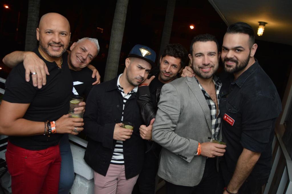 Gaythering - Gay - Adults Welcome 4* Miami Beach