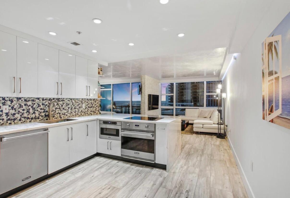 Oceanview At The Carillon Miami Beach