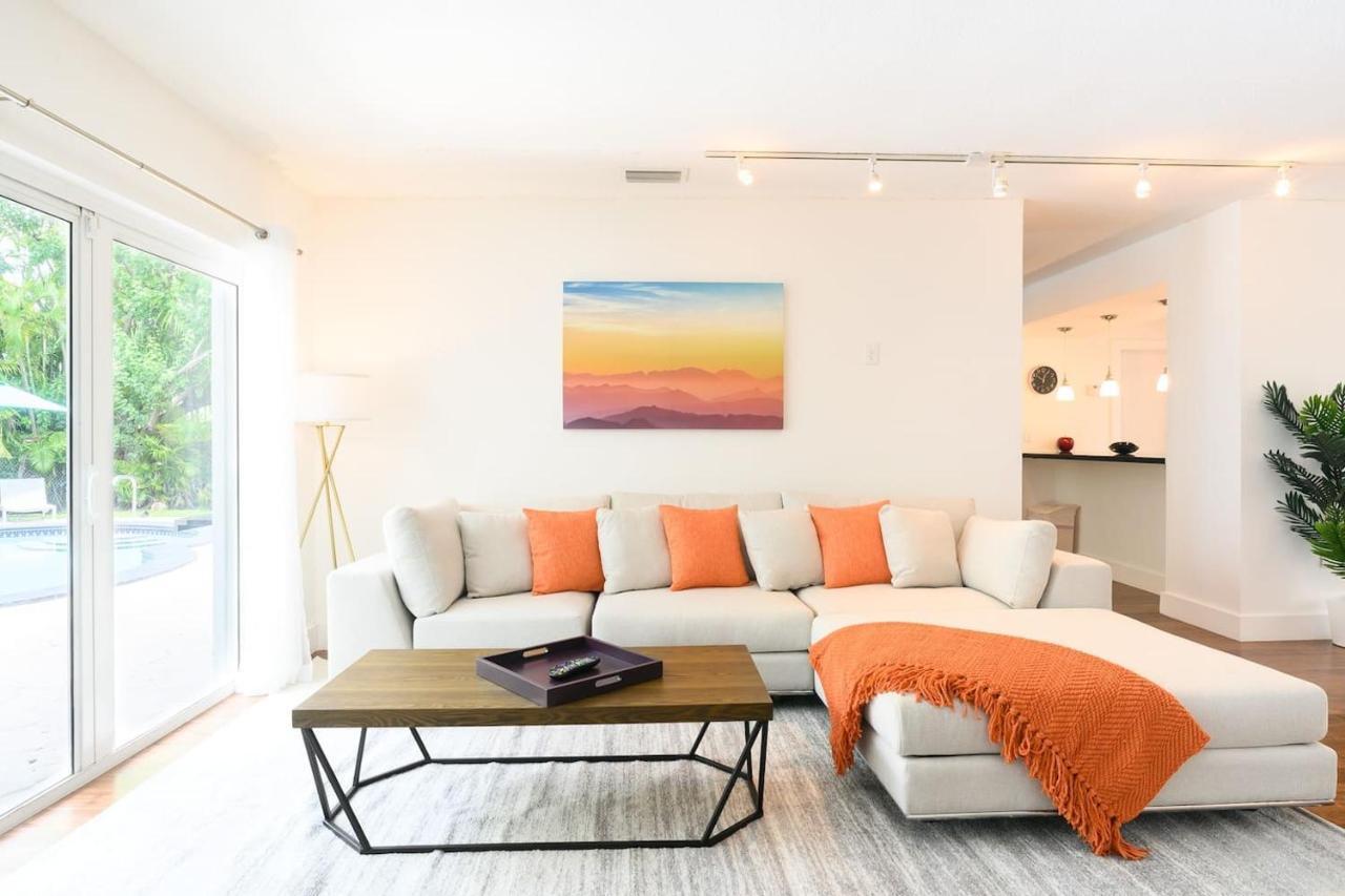 Casa Florida 5 Bedrooms W Pool Close Miami Villa