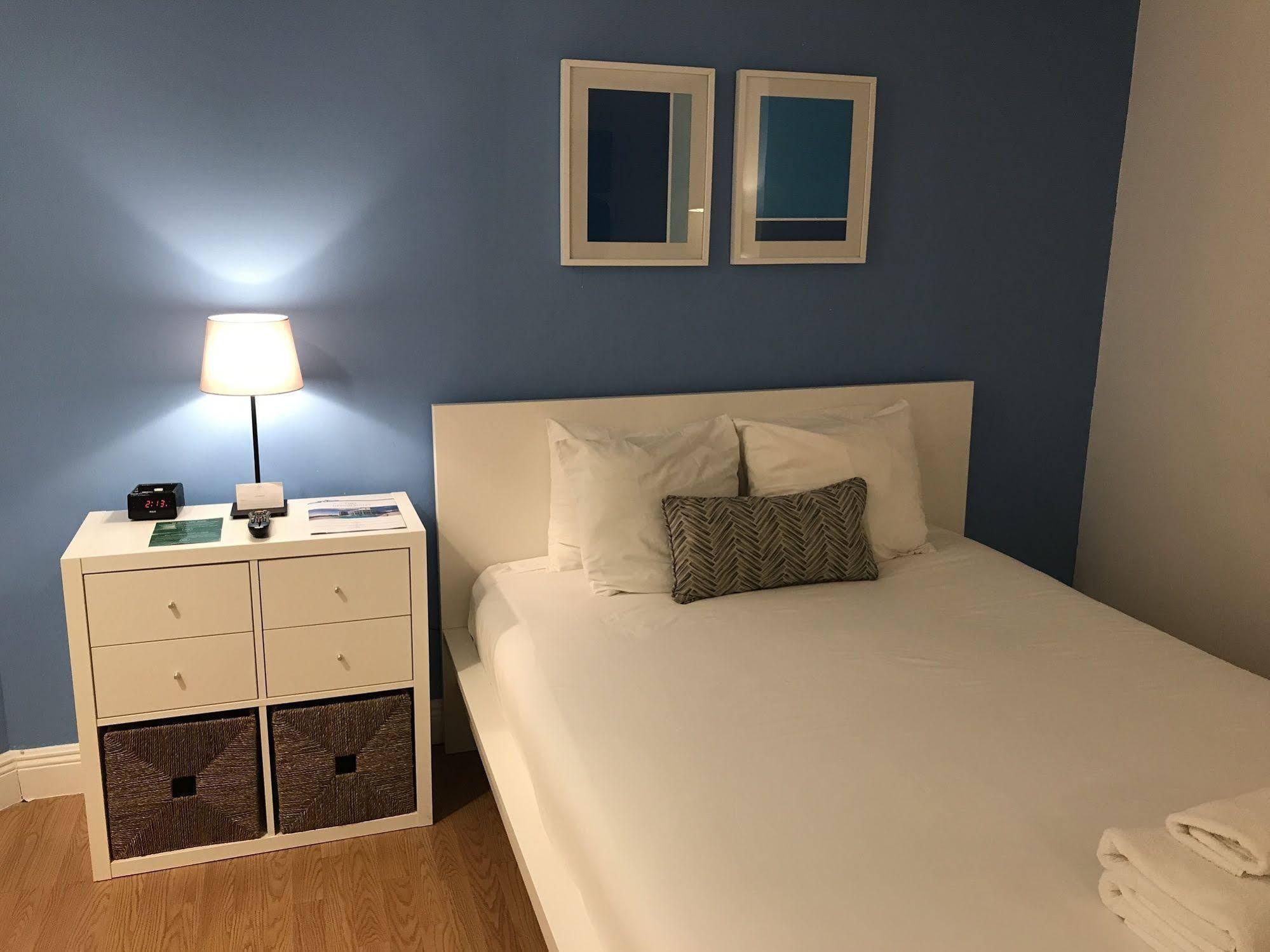 Collins By Design Aparthotel Miami Beach