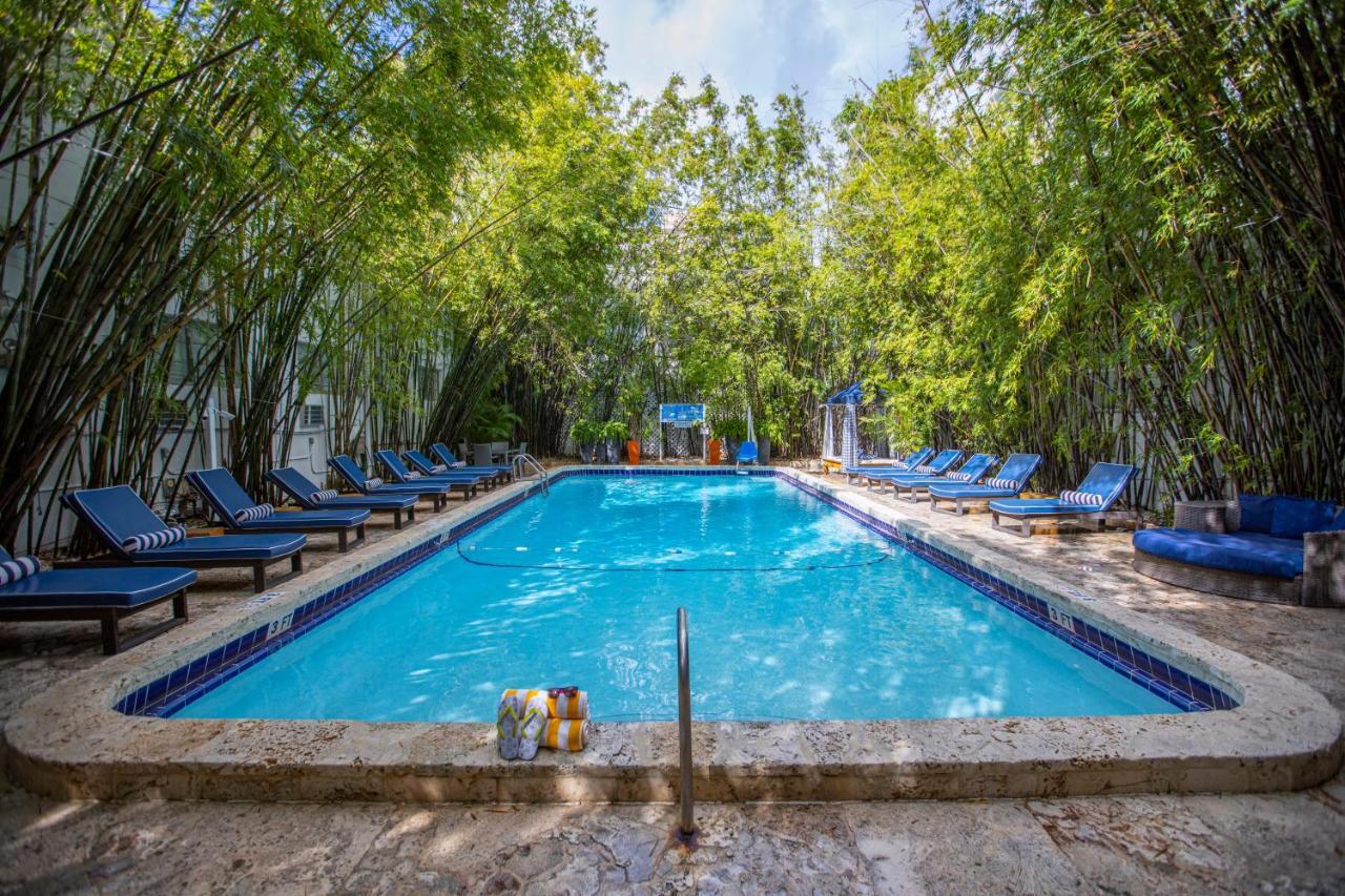 Hotel Catalina & Club 3*