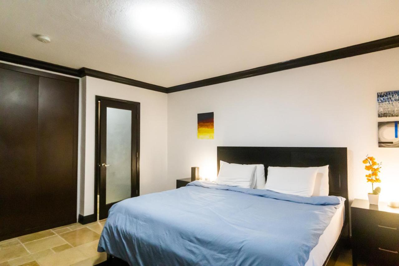 The Meridian Apartment Miami Beach