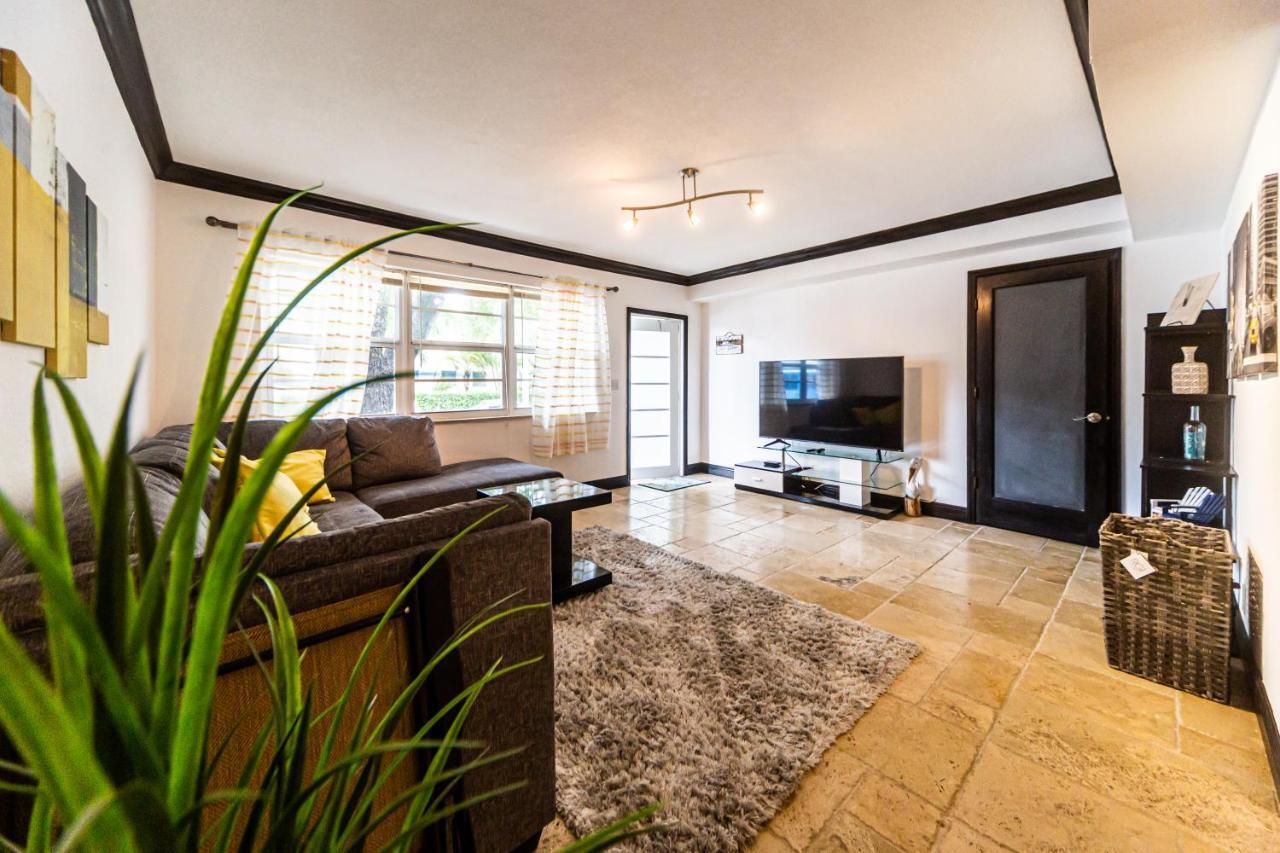 The Meridian Apartment Miami Beach