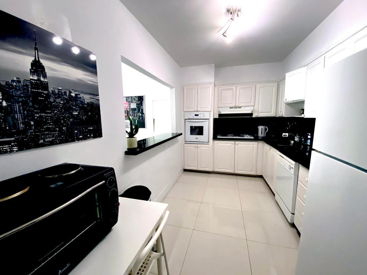 Sunny Isles 14th Floor Intracoastal View!!